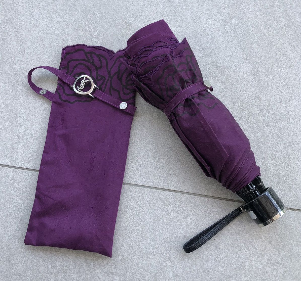 Yves Saint Laurent Saint Laurent Rose Pattern Folding Parasol Monogram YSL Size ONE SIZE - 9 Thumbnail
