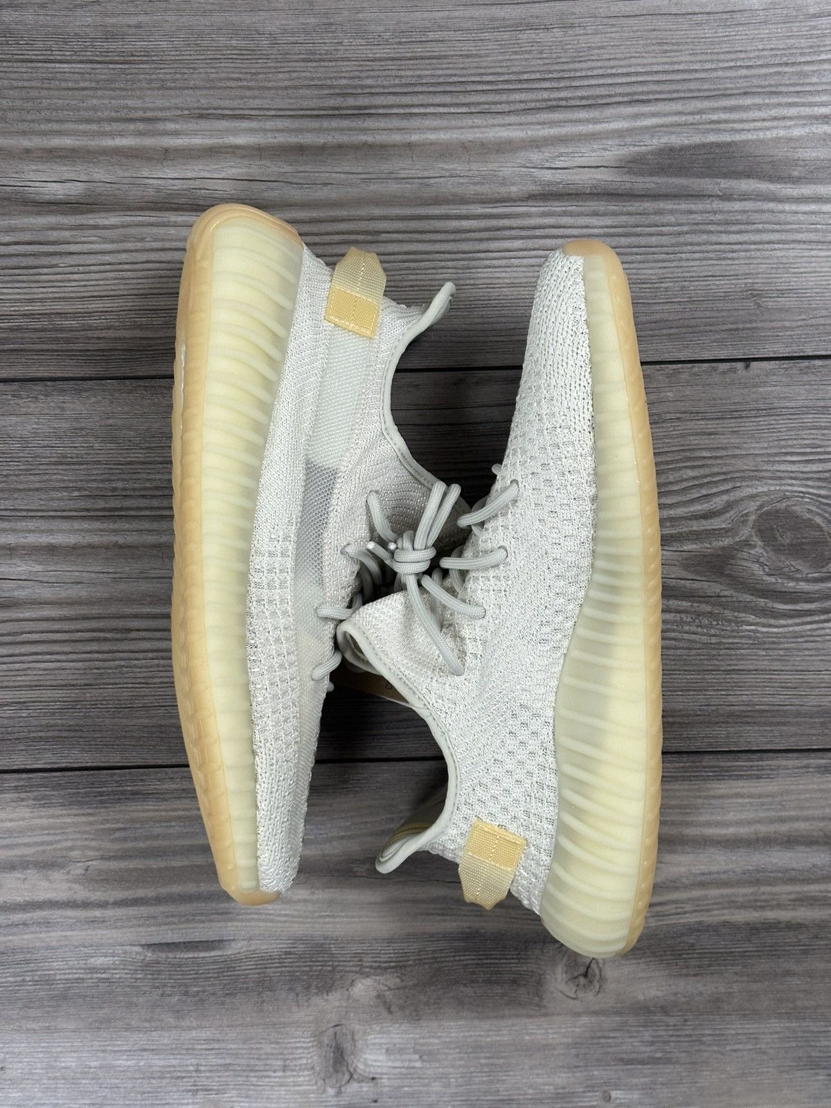 Yeezy Adidas Yeezy Boost 350 V2 Light Size US 11 / EU 44 - 5 Thumbnail