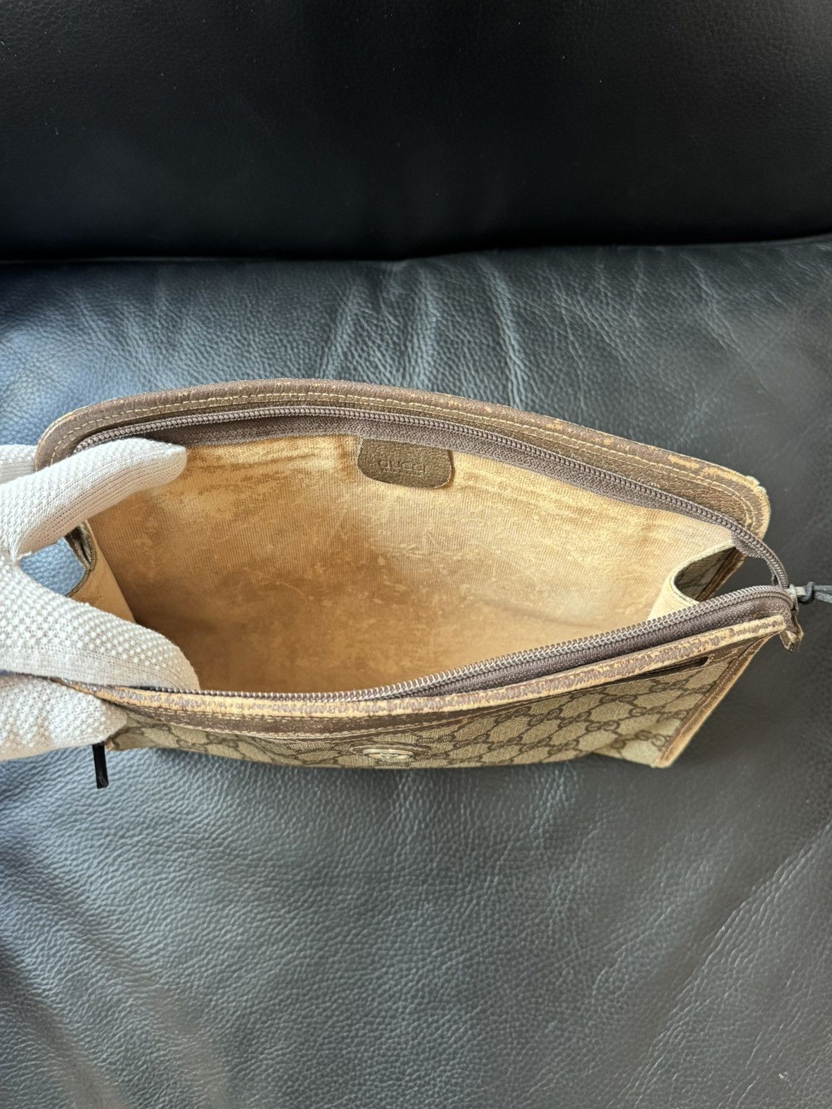 Gucci Vintage Gucci GG Monogram Clutch Bag/Pouch Size ONE SIZE - 7 Thumbnail