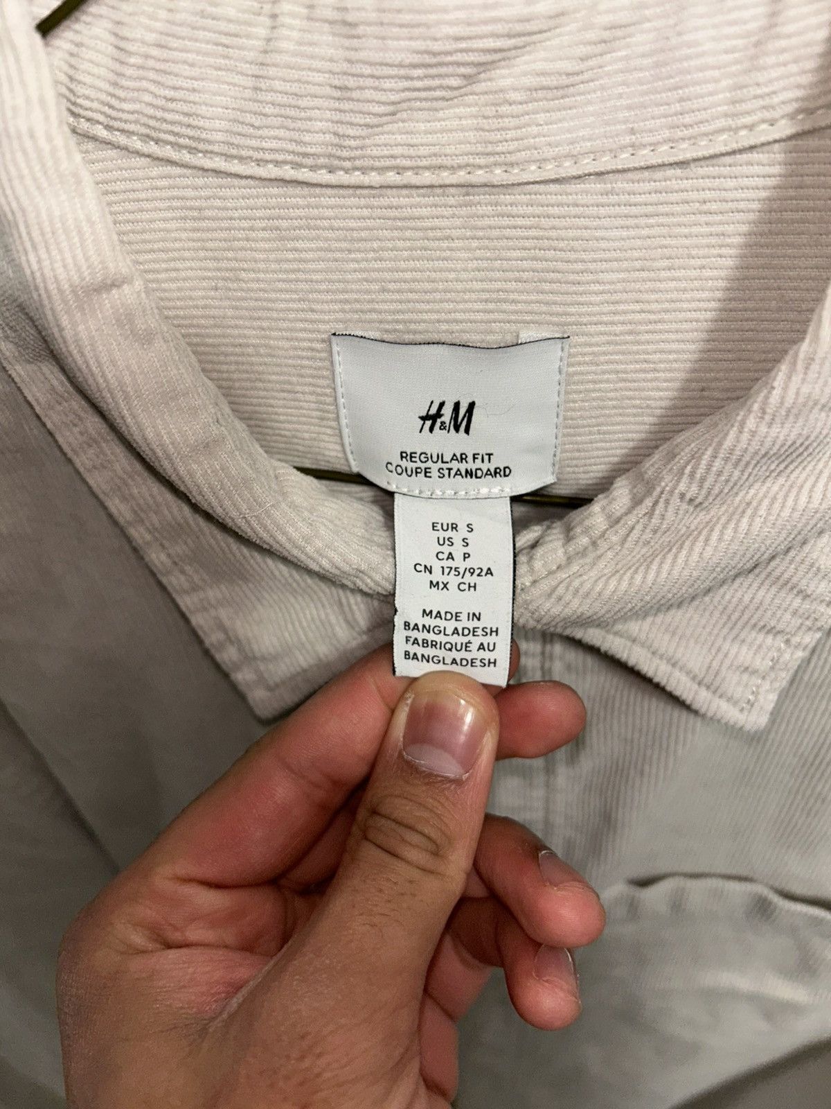 H&M Beige Corduroy H&M Button-Up/Flannel Size US S / EU 44-46 / 1 - 4 Thumbnail