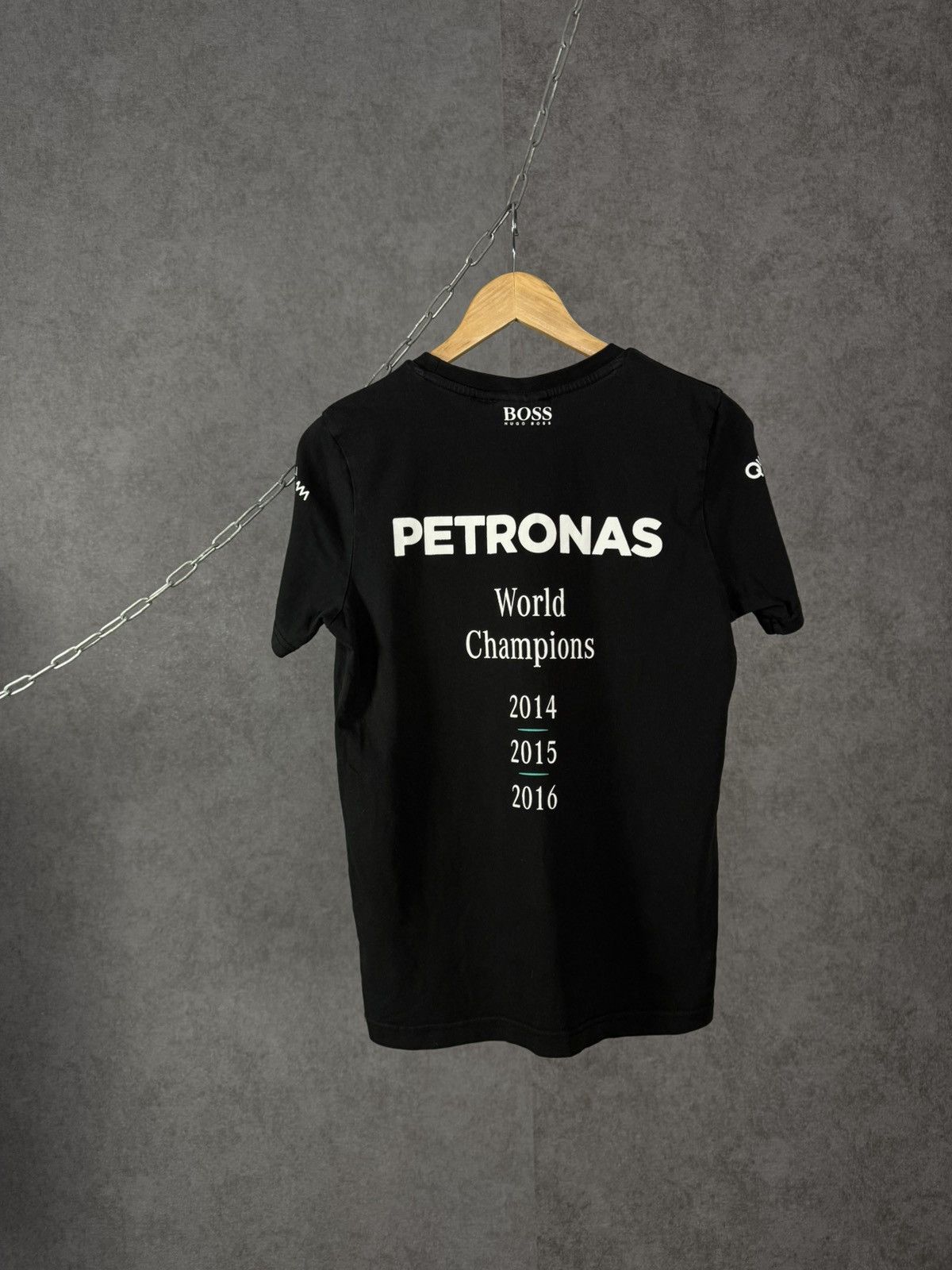 Mercedes-Benz Mercedes Benz Petronas formula uno racing tee Size US S / EU 44-46 / 1 - 2 Thumbnail