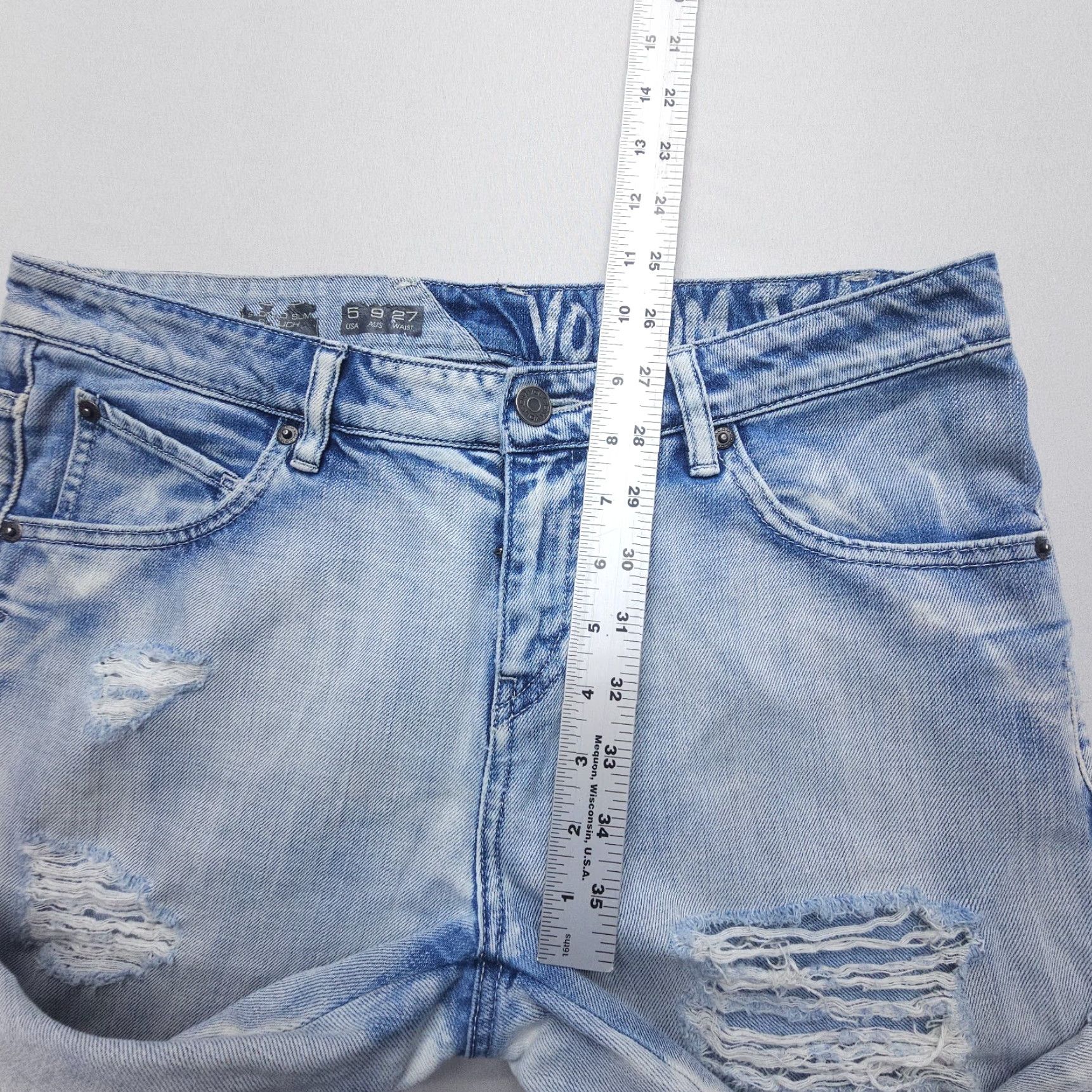 Volcom Volcom Jeans Boyfriend Slim Stoned Distressed Light Blue 32in Inseam 5 Juniors Size 5 USA Logo Crop 5-Pocket Denim Size 27" / US 4 / IT 40 - 6 Thumbnail