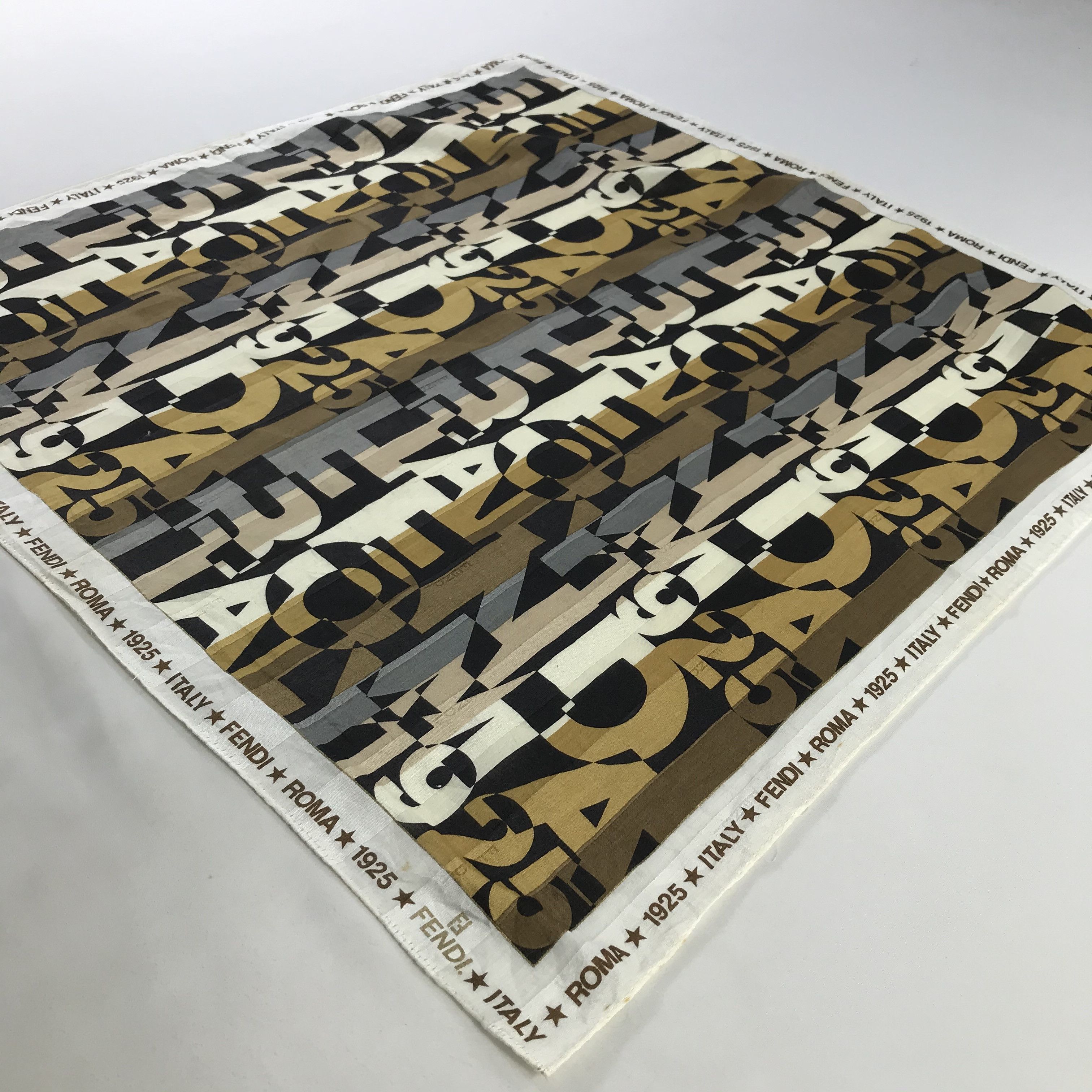 Vintage Fendi Handkerchief / Neckerchief / Bandana Size ONE SIZE - 4 Thumbnail