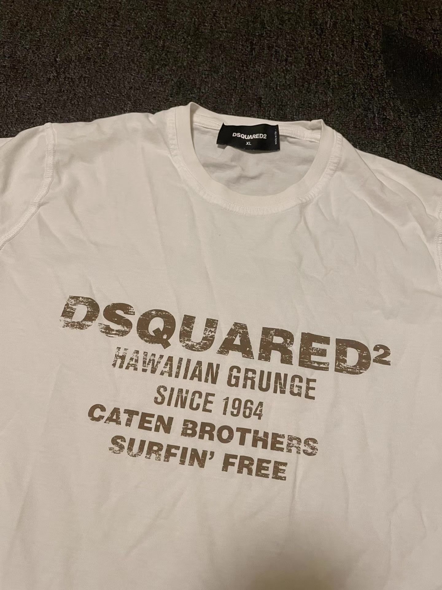 Dsquared2 DSquared2 (D2) Short Sleeve T-shirt Size US XL / EU 56 / 4 - 2 Thumbnail