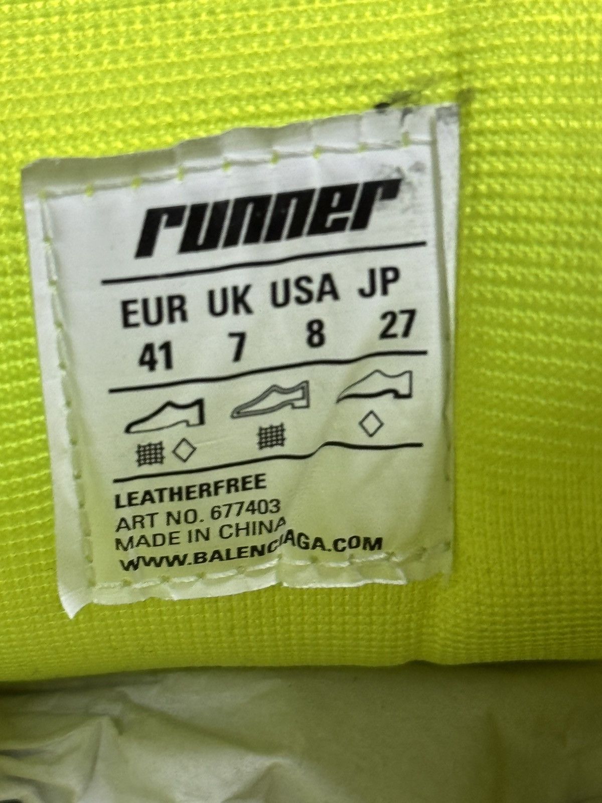 Balenciaga Balenciaga runner (FLUO) Size US 8 / EU 41 - 21 Thumbnail