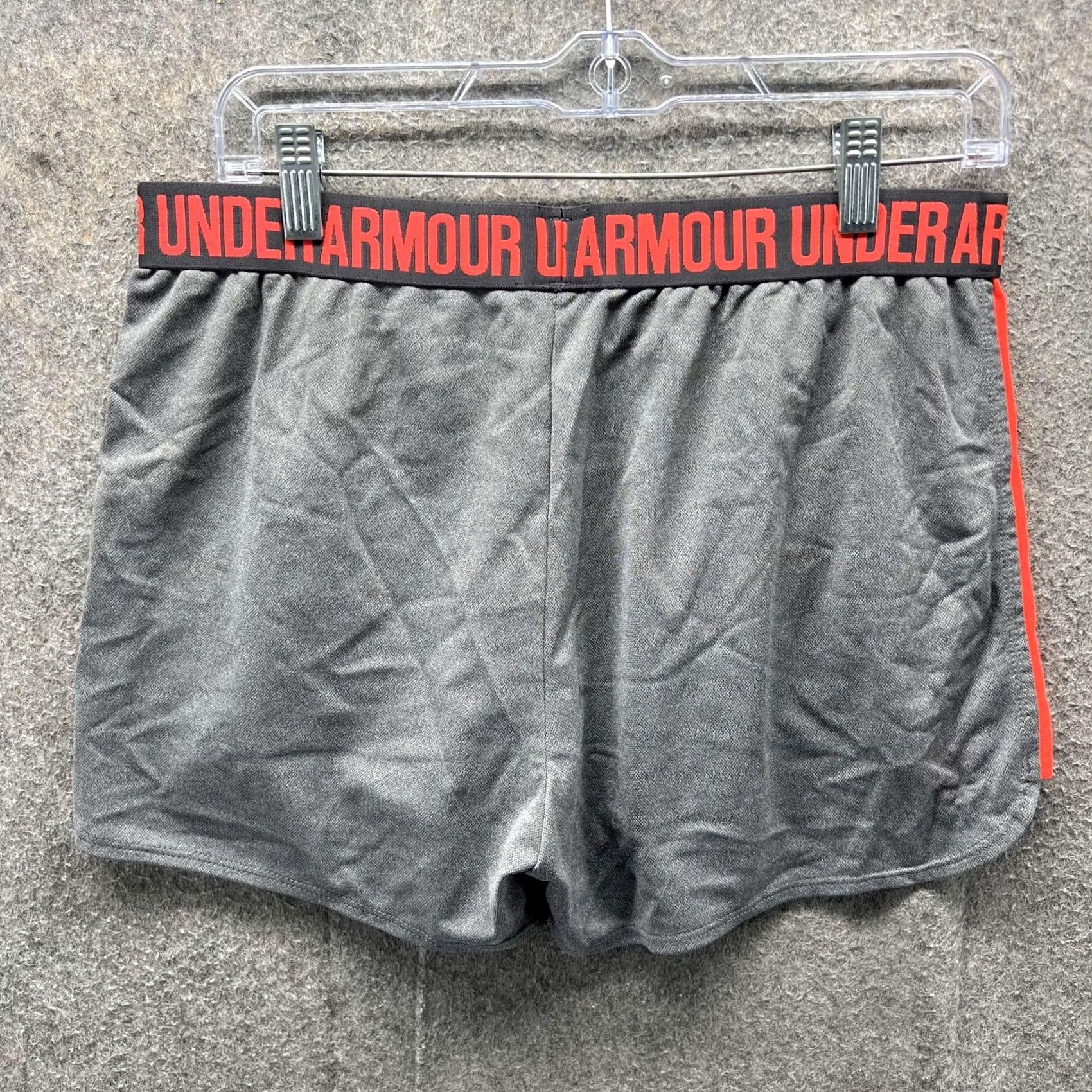 Under Armour Under Armour Shorts Womens Large Gray Red HeatGear Loose Athletic Running Size 36" / US 14 / IT 50 - 2 Thumbnail