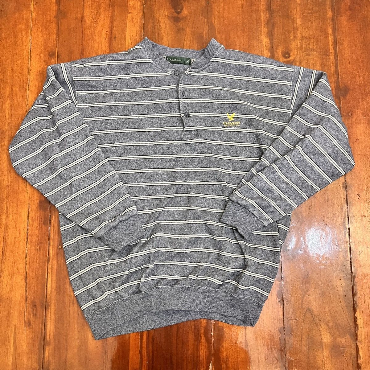 Lyle & Scott Lyle&Scott 3 button sweatshirt Size US M / EU 48-50 / 2 - 1 Thumbnail