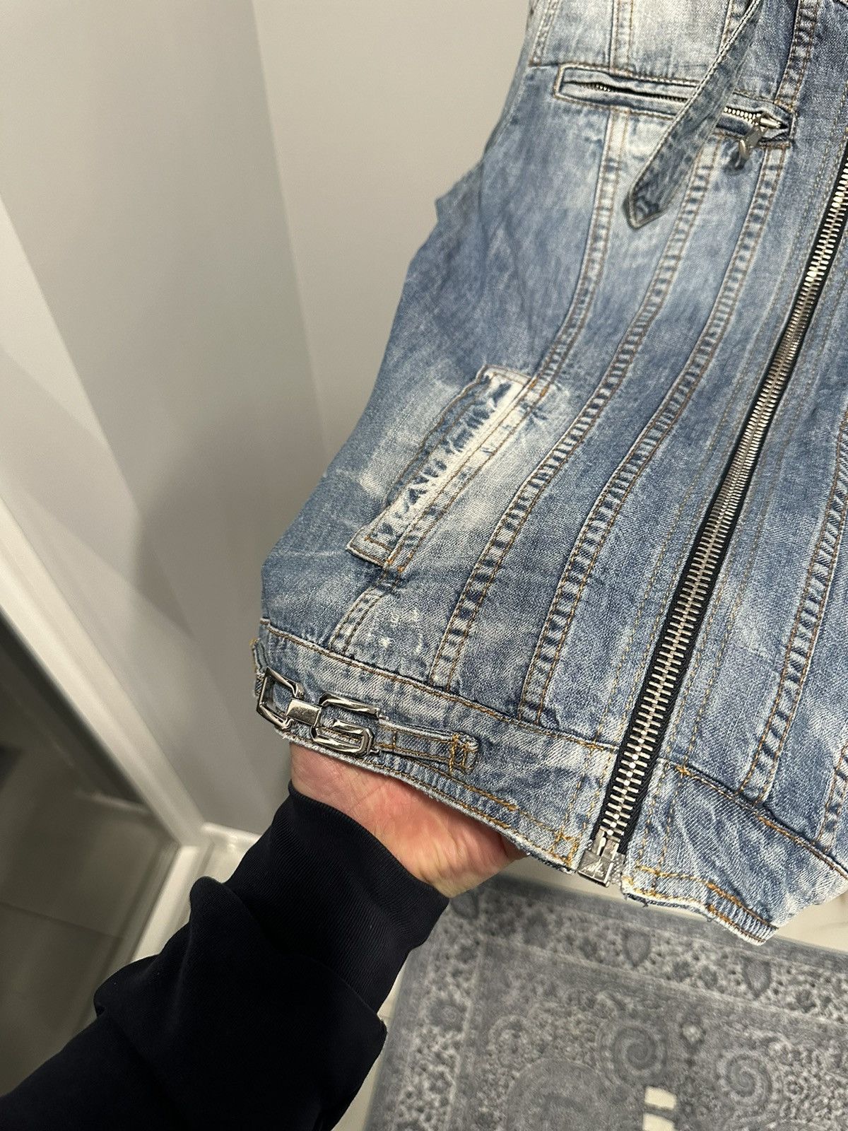 Dolce & Gabbana Vintage Archival Dolce & Gabbana 00s Y2K Denim Jacket Size M / US 6-8 / IT 42-44 - 22 Thumbnail