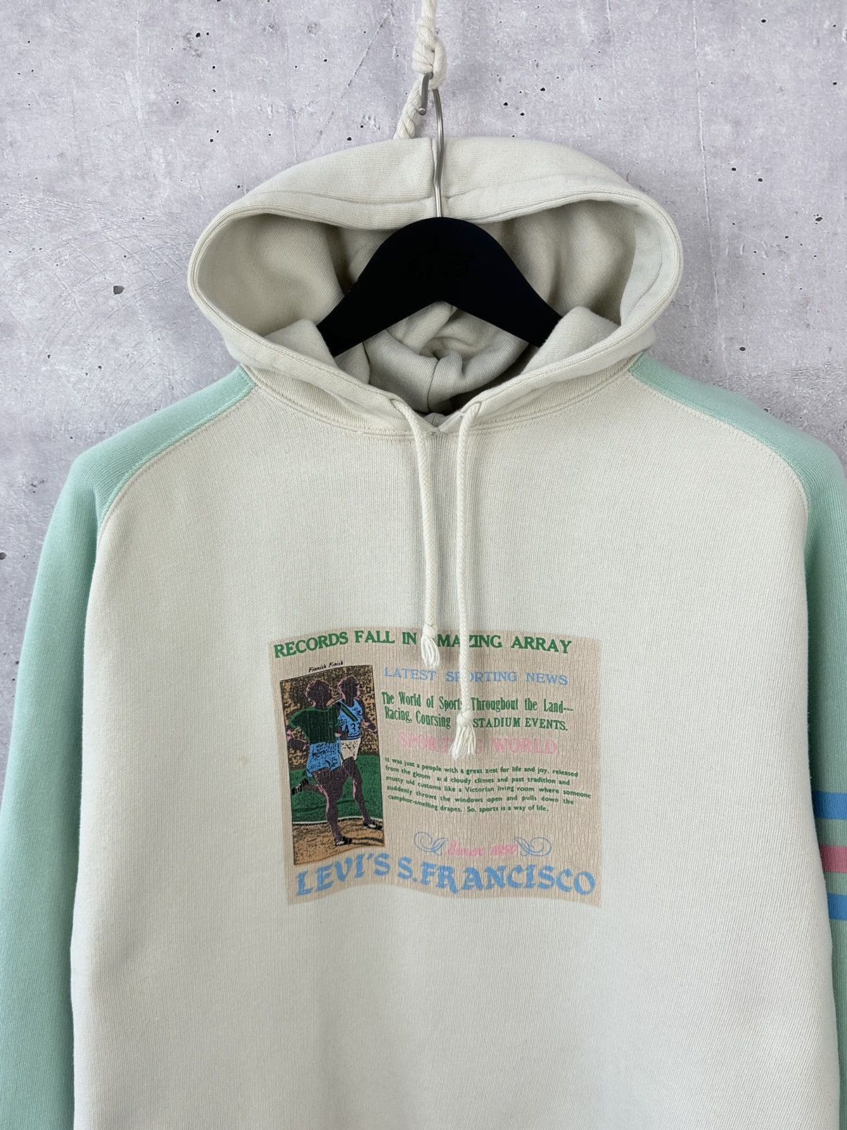 Levi's Vintage Levi’s Print Logo Distressed Ivory Women’s Hoodie Size M / US 6-8 / IT 42-44 - 2 Thumbnail