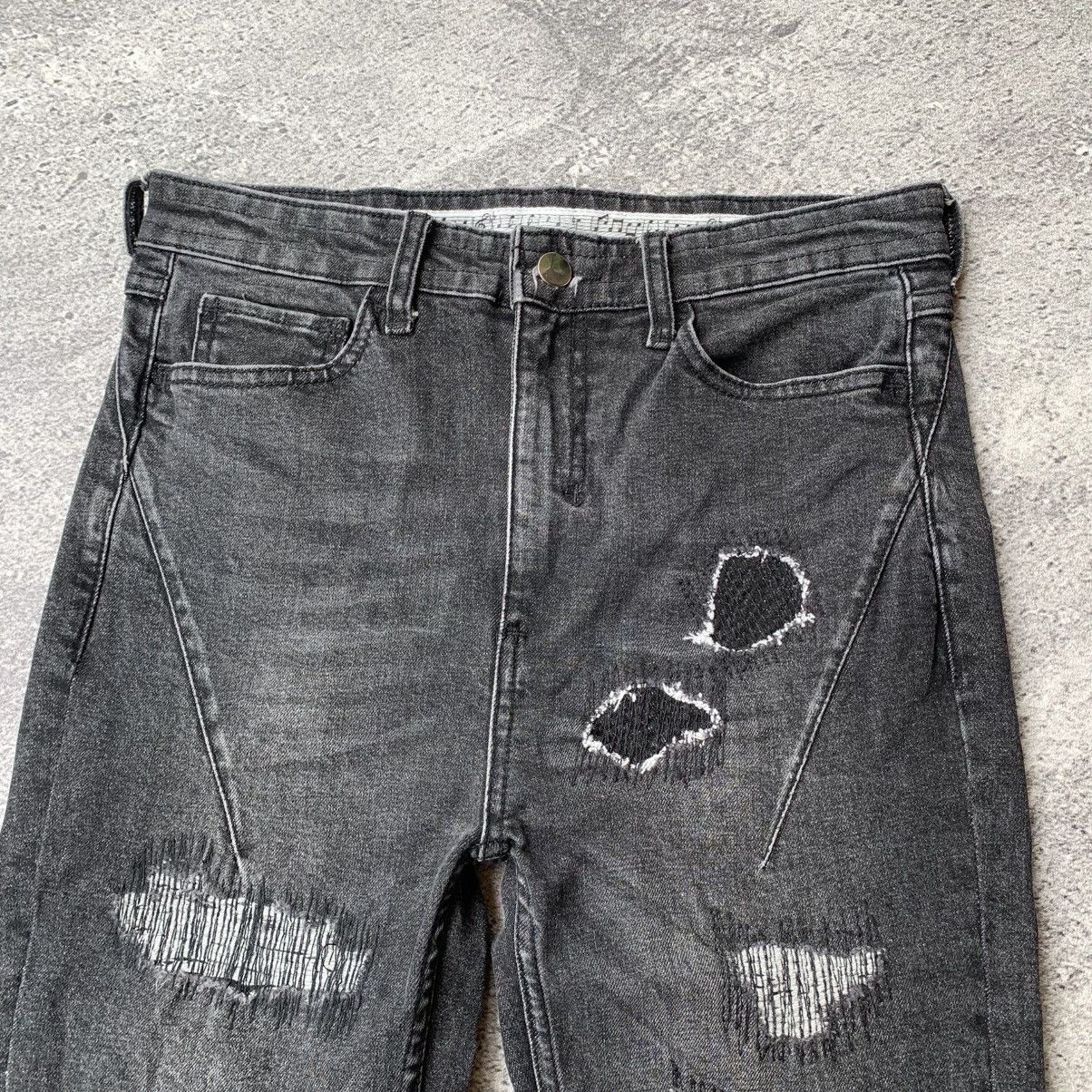 Number (N)ine Number (N)ine Distressed Musical Jeans Size US 29 - 6 Thumbnail