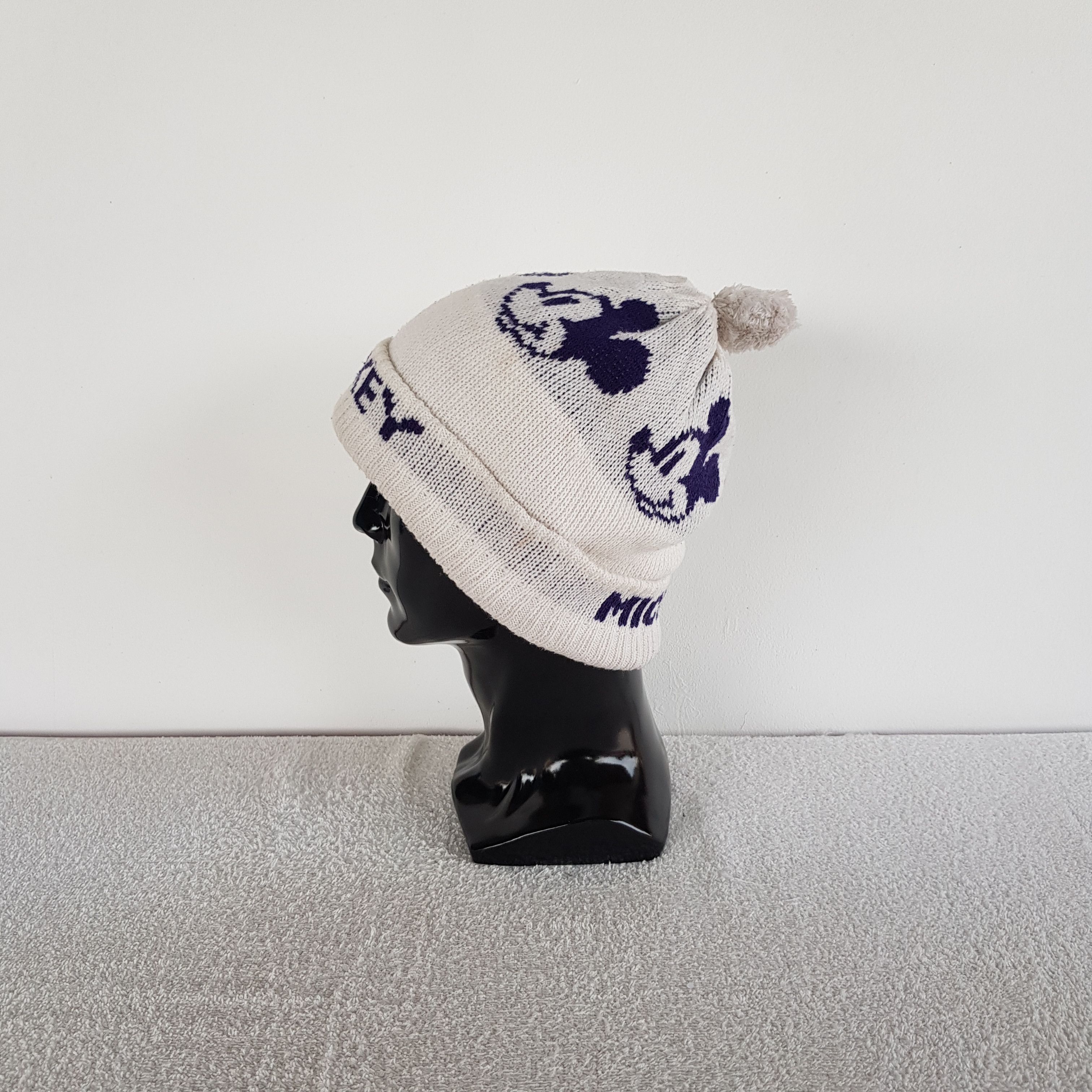 Disney Vintage Mickey Mouse Beanie 90s Disney Cartoon Snow Caps Hat Size ONE SIZE - 4 Thumbnail