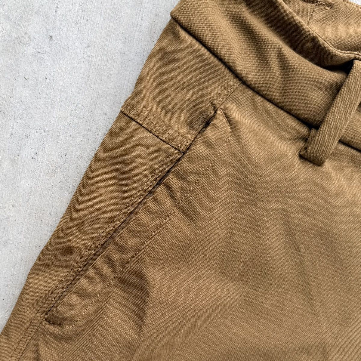 Lululemon Lululemon Commission Golf Shorts Men Size 31 Brown Stretch Size US 31 - 3 Thumbnail