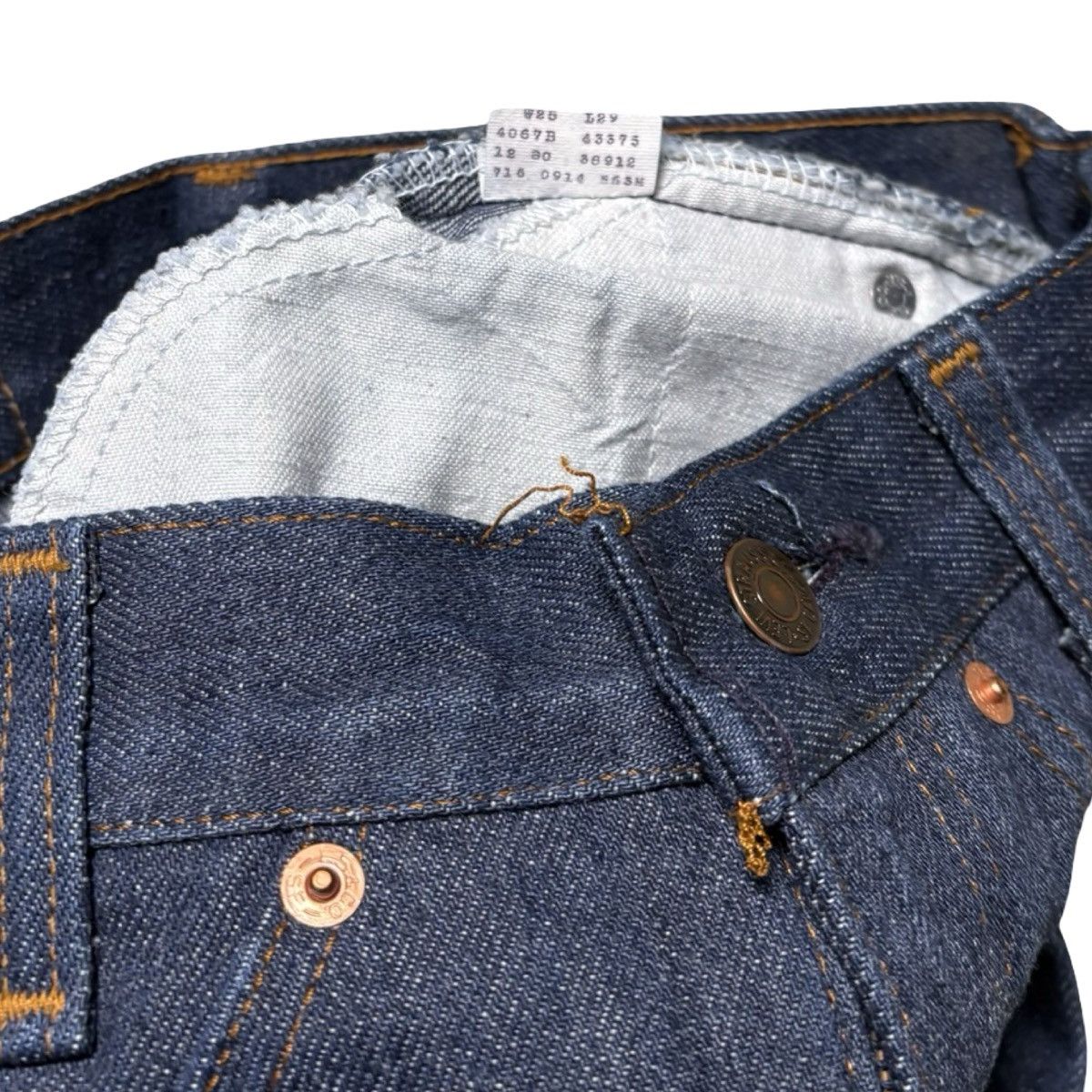 Levi's Vintage 80s Levi's 716-0914 Student Orange Tab Jeans 25x29 Size US 26 / EU 42 - 5 Thumbnail