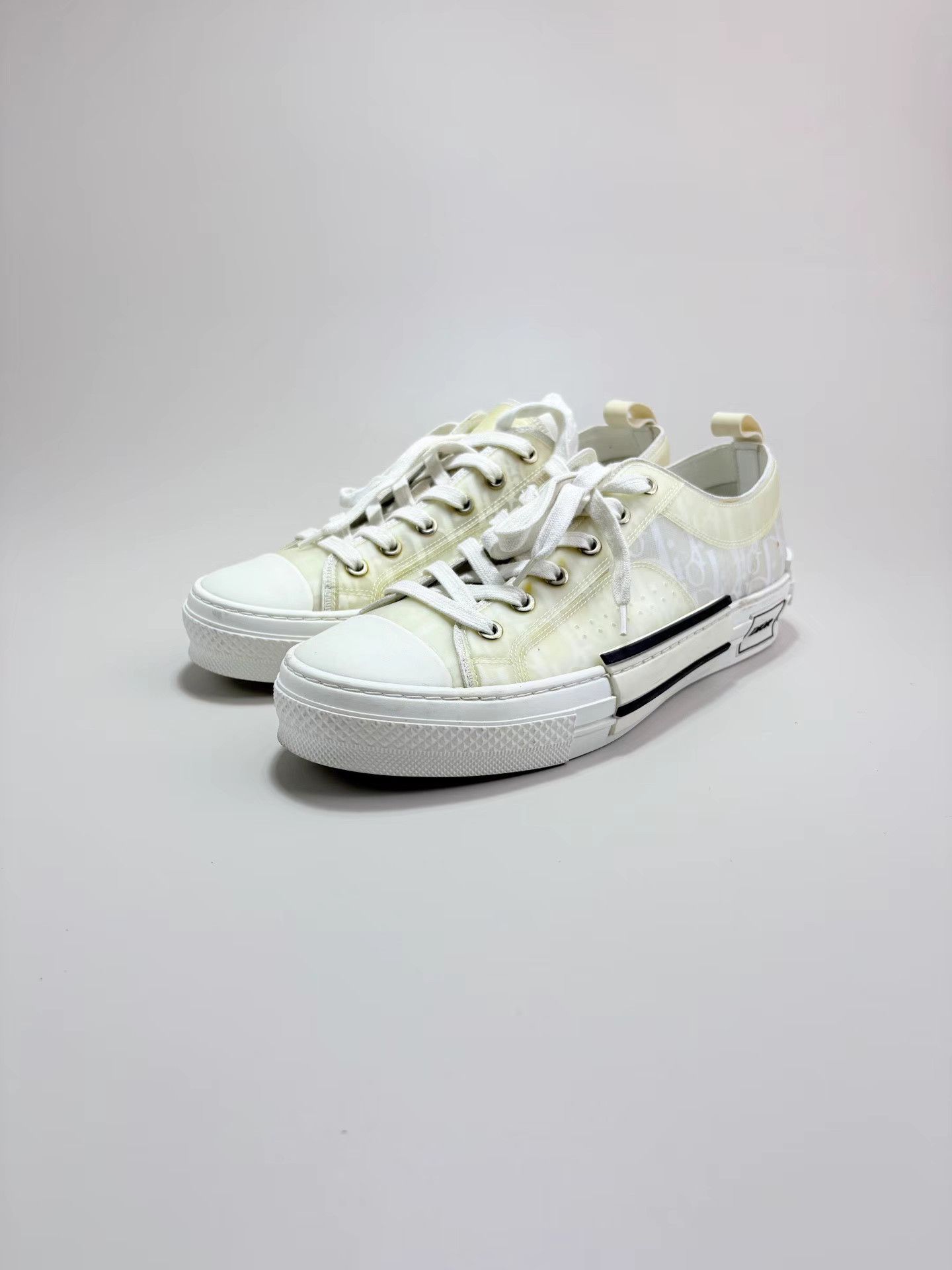 Dior DIOR B23 Oblique Sneakers K1 Size US 7 / EU 40 - 1 Thumbnail