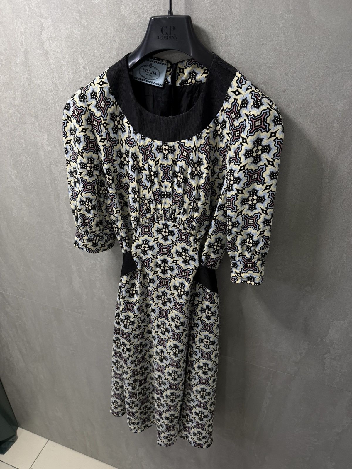 Prada Prada 2015 Purple & Blue Printed Viscose Stretch Crepe Dress Size S / US 4 / IT 40 - 3 Thumbnail