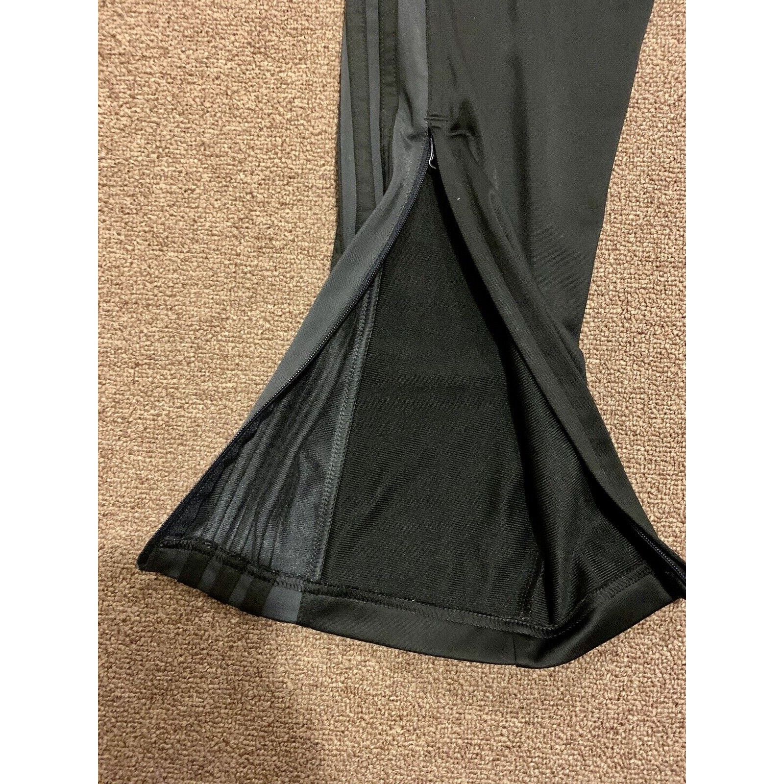 Adidas Adidas Track Pant Men's Size S Black Drawstring Regular Fit Size US 30 / EU 46 - 4 Thumbnail