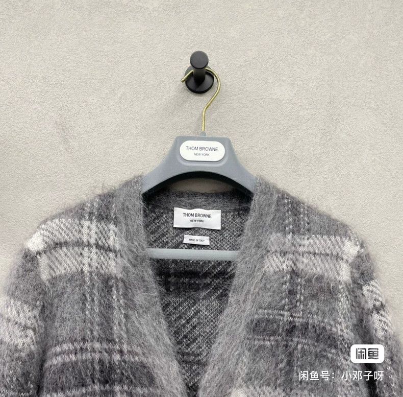 Thom Browne Thom Browne Size 0 23 gray knitted cardigans jacket 2503-Ne Size XS / US 0-2 / IT 36-38 - 4 Thumbnail