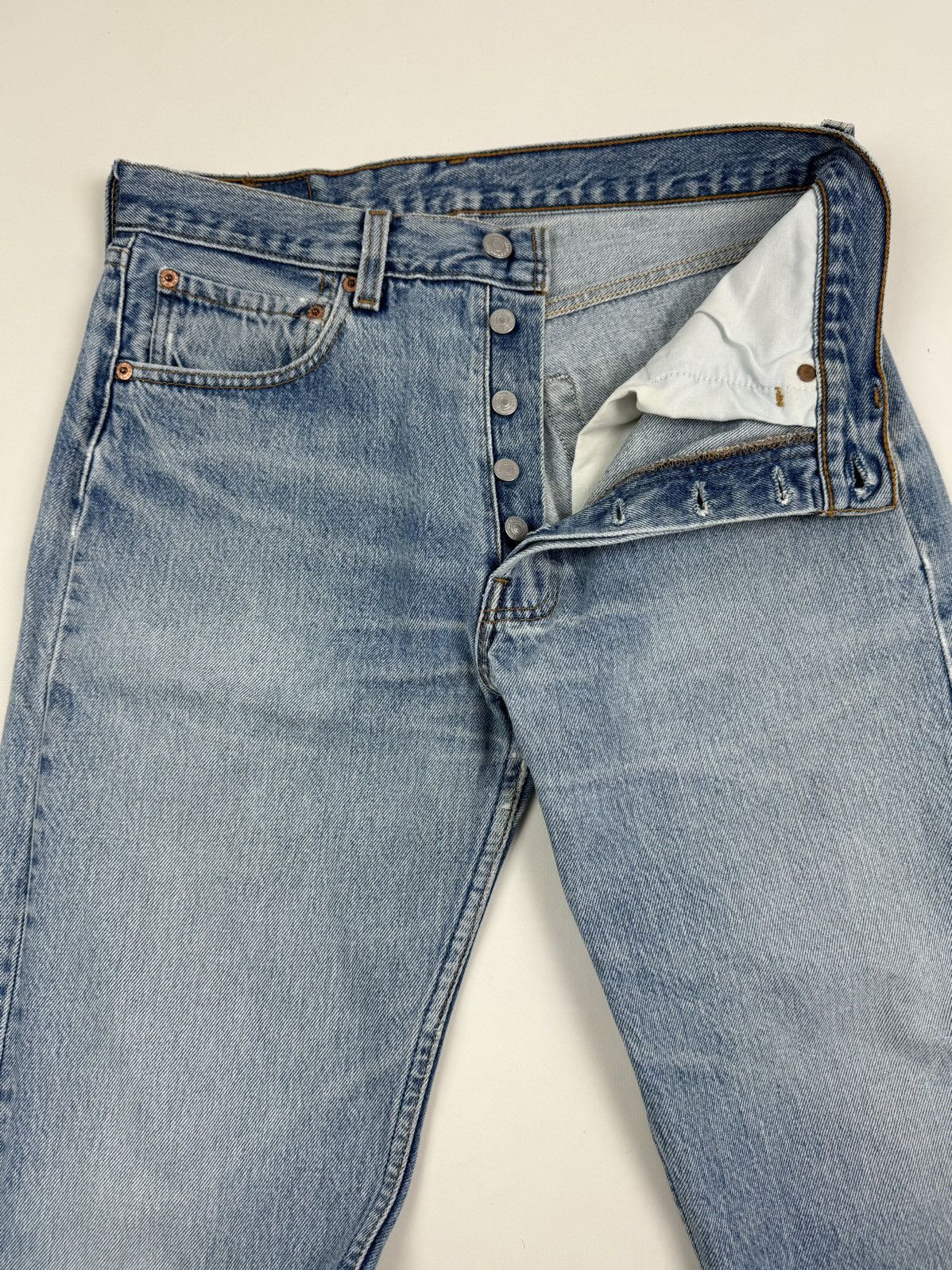 Levi's 1990’s Vintage Levi’s 501 Repaired Washed Denim Jeans USA Size US 31 - 6 Thumbnail