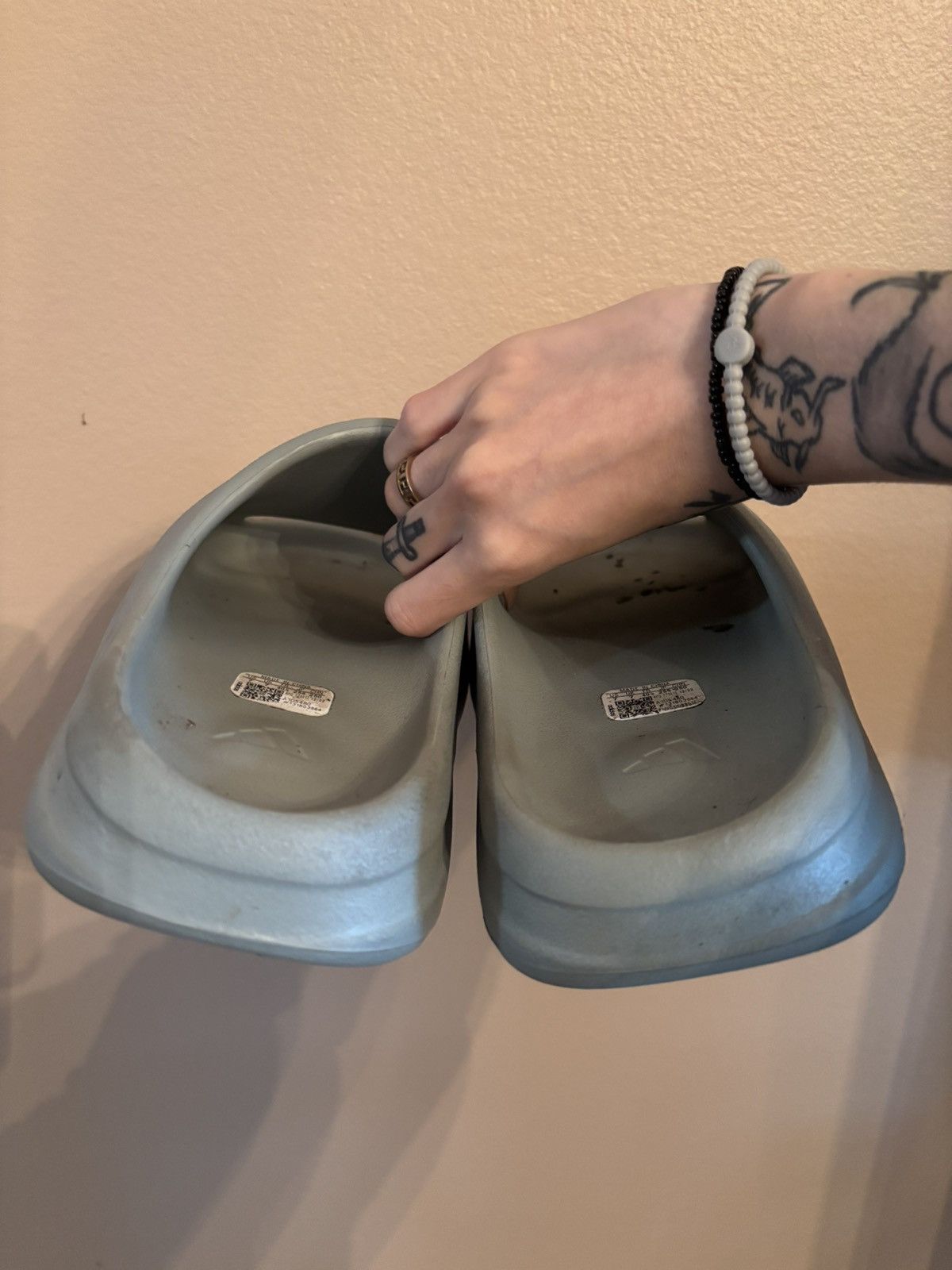 Yeezy Adidas Yeezy Slides 'Salt' Size US 7 / EU 40 - 4 Thumbnail
