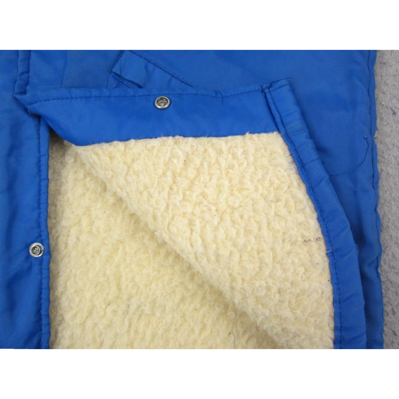 Vintage VINTAGE King Louie Jacket Mens Small Blue Sherpa Coach Zip Lined Logo 90s Windbreaker Workwear Casual Winter Fall Spring USA Made Size US S / EU 44-46 / 1 - 5 Thumbnail