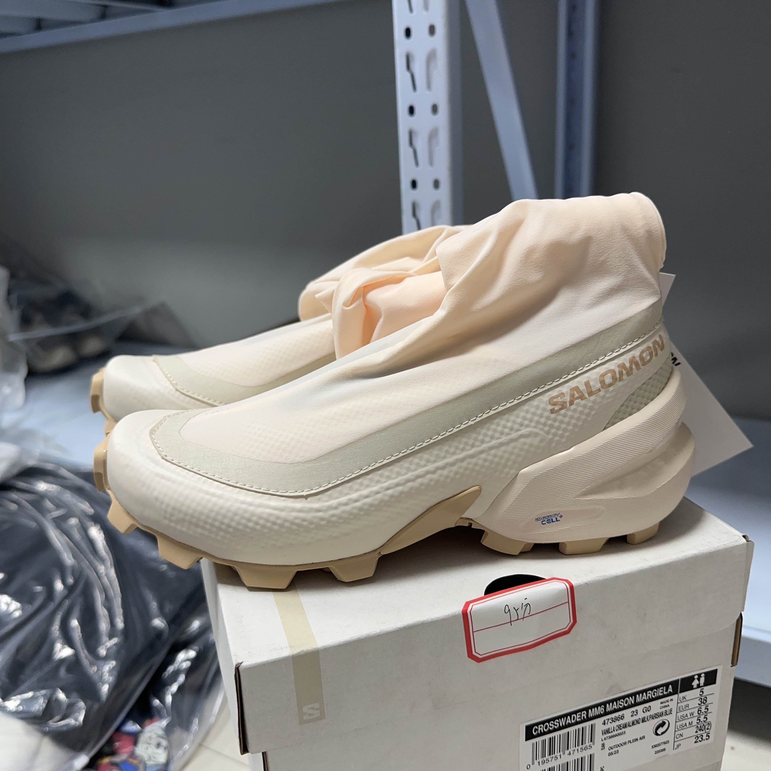 MM6 × Salomon MM6 Maison Margiela x Salomon Crosswader Boots Size 38 Size US 8 / IT 38 - 1 Thumbnail