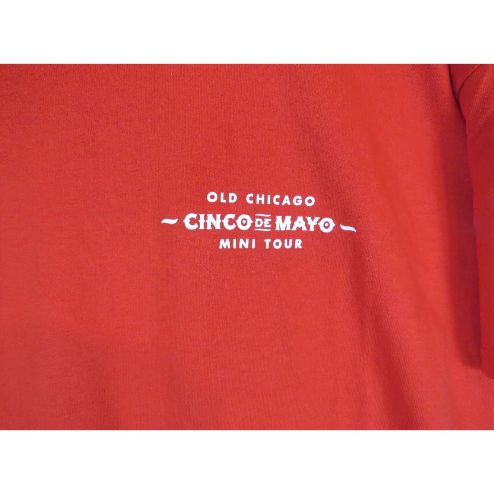 Gildan VINTAGE Old Chicago Cinco de Mayo Beer Mini Tour 2013 Red T-Shirt Tee L Size US L / EU 52-54 / 3 - 4 Thumbnail