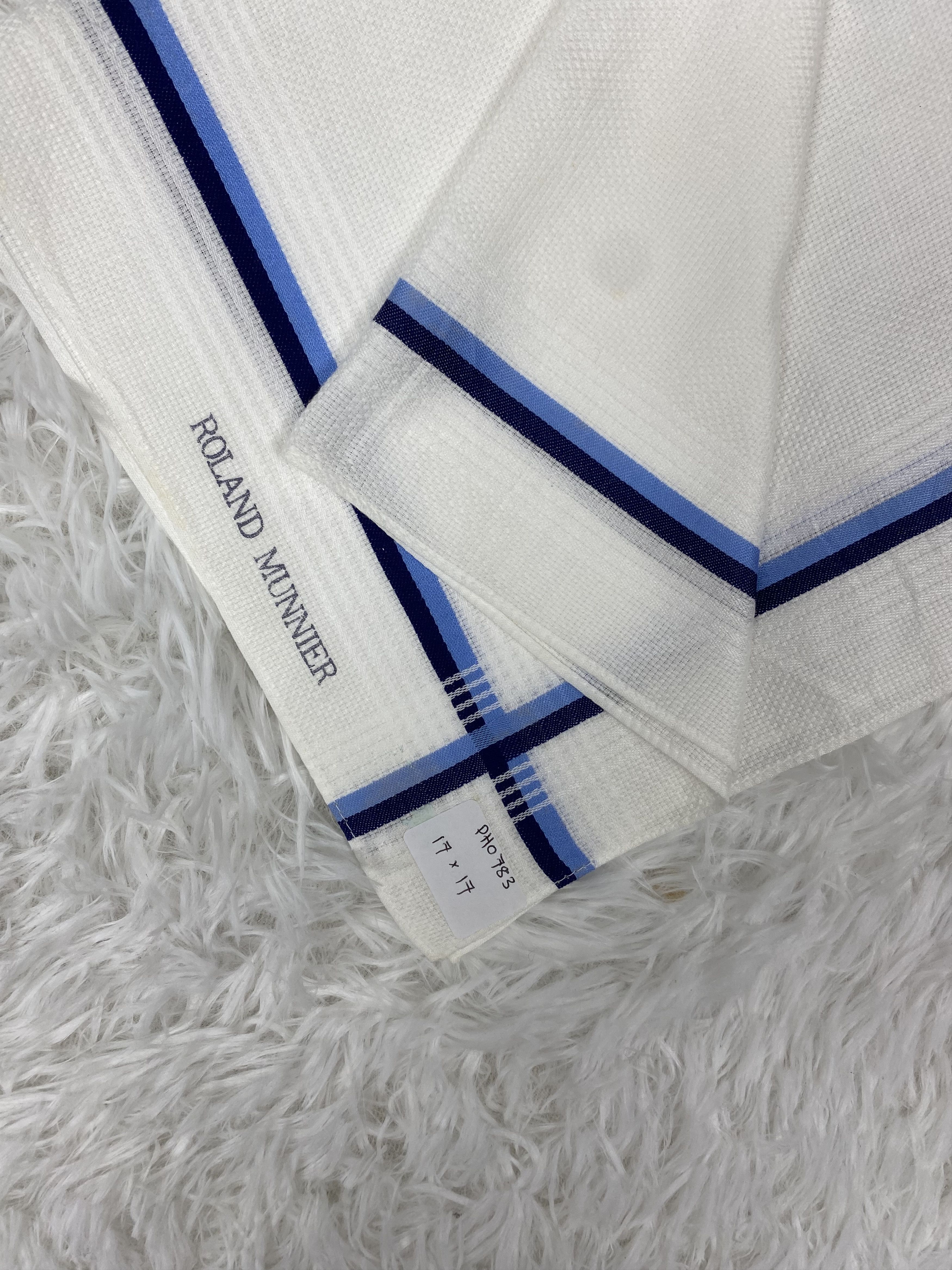 Designer × Vintage Vintage Roland Munnier Handkerchief Neckerchief PH0783 Size ONE SIZE - 2 Thumbnail