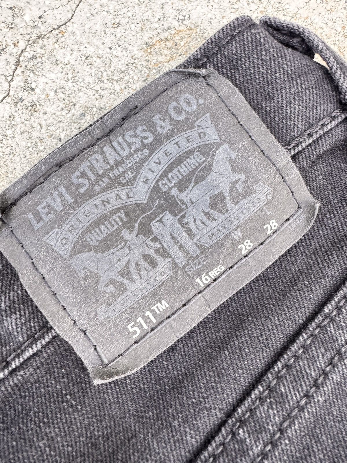 Levi's × Levi's Vintage Clothing Levi’s 511 Slim Fit Black Denim – Everyday Staple Size 30" / US 8 / IT 44 - 4 Thumbnail