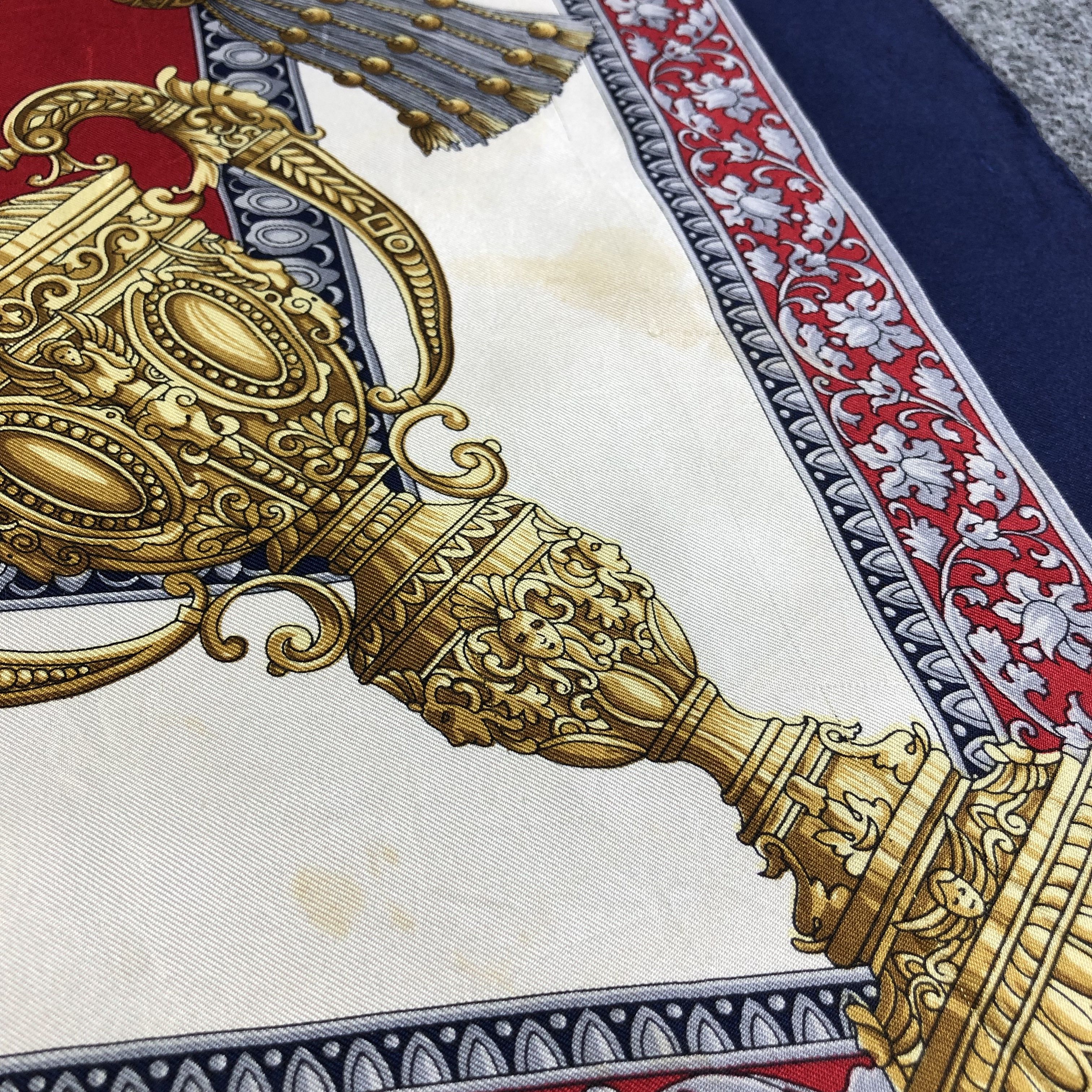 Vintage Luxury Design Silk Scarf M558 Size ONE SIZE - 7 Thumbnail
