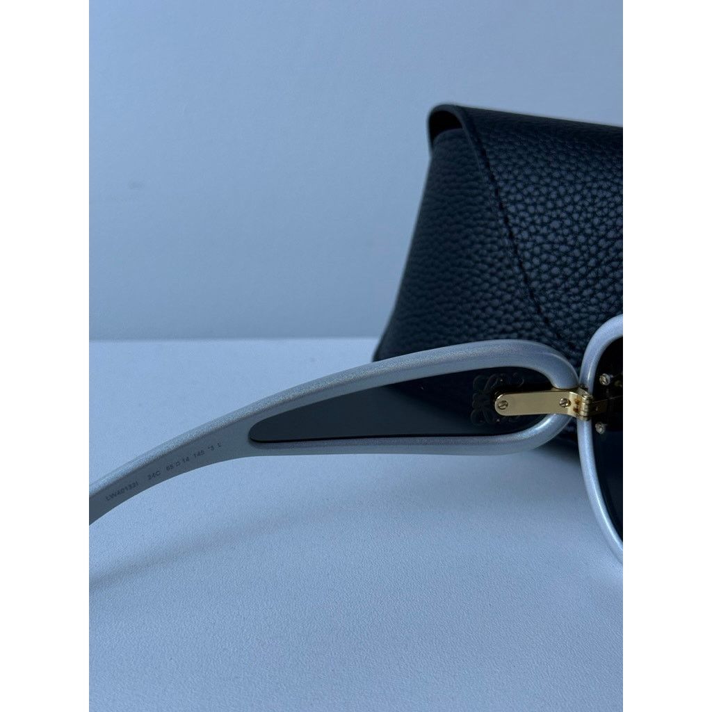 Loewe NEW Loewe LW40132I Sunglasses in Light Grey Gold Mirror Size ONE SIZE - 6 Thumbnail
