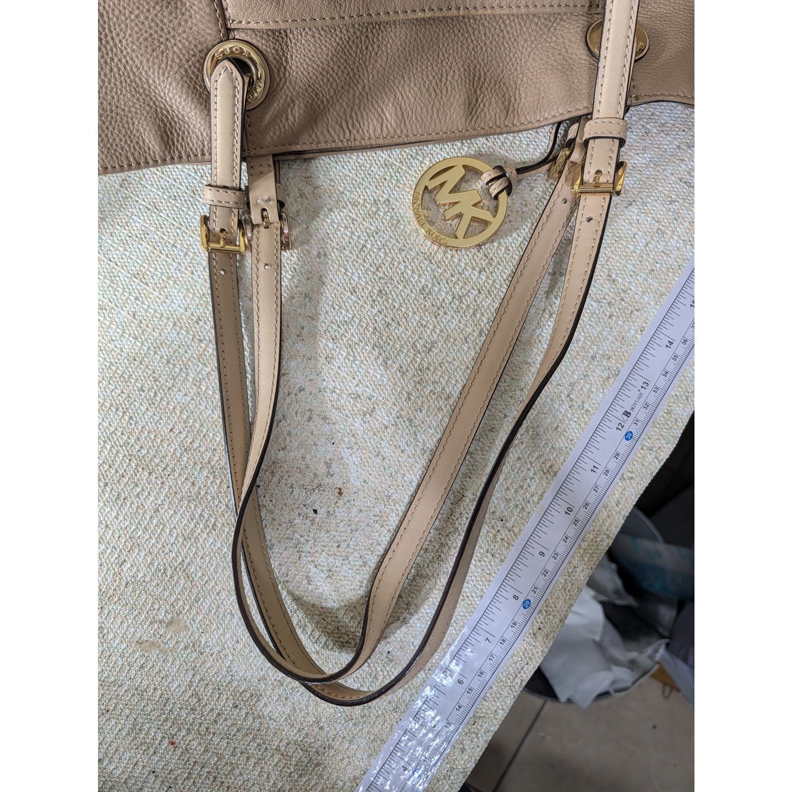 Michael Kors MK Michael Kors Jet Set Pebbled Leather Large Tote- Khaki Size ONE SIZE - 9 Thumbnail