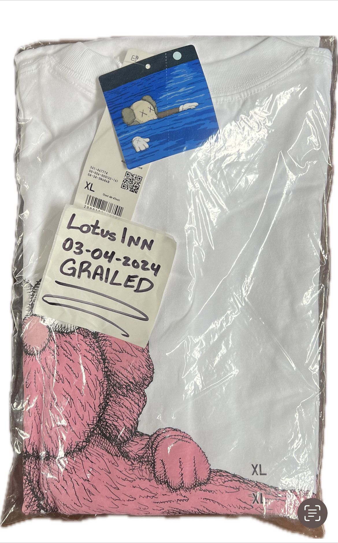 Kaws KAWS UT (Short-Sleeve Graphic T-Shirt) Size US XL / EU 56 / 4 - 3 Thumbnail