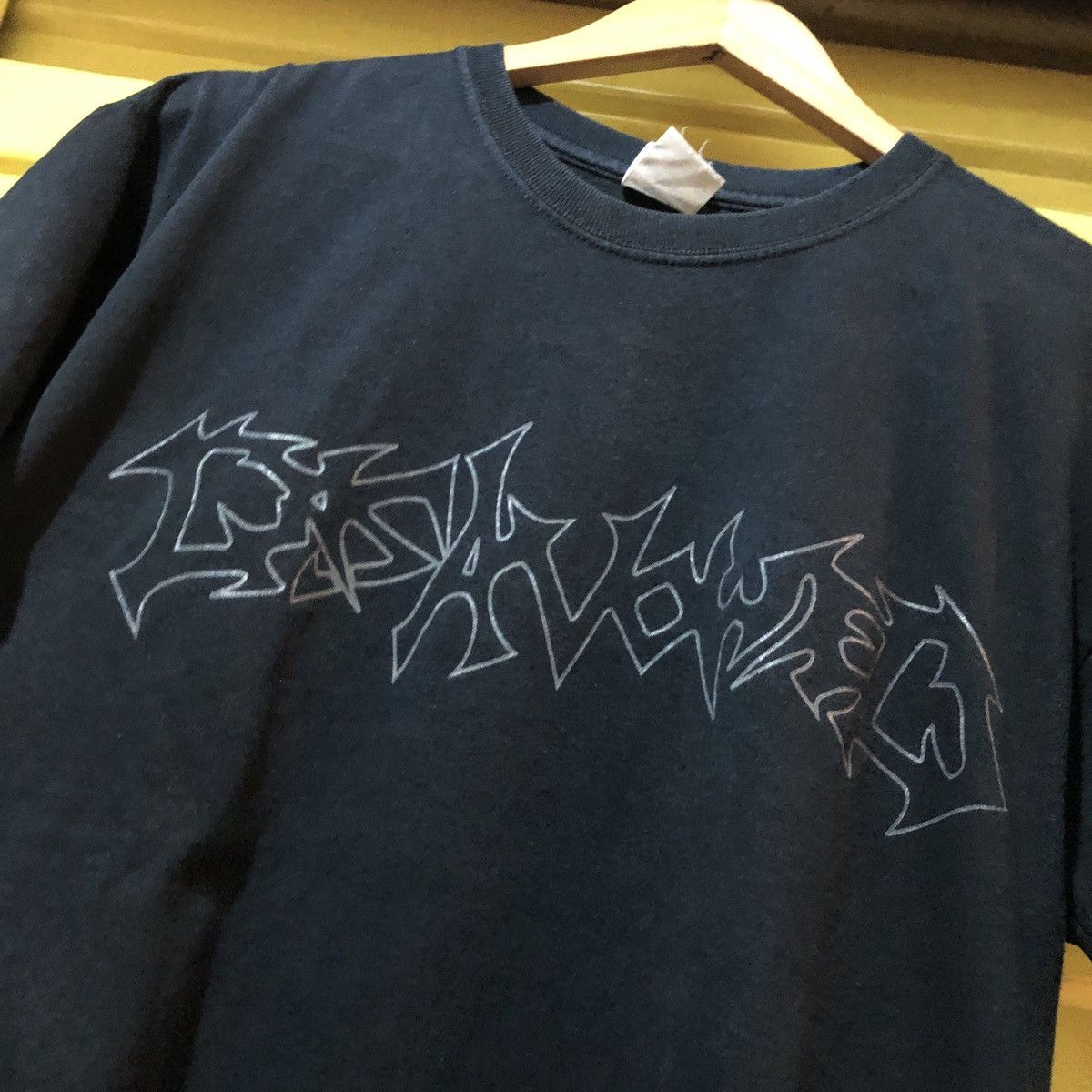 Band Tees × Gildan Disavowed Unique leader records band tee Size US M / EU 48-50 / 2 - 2 Thumbnail