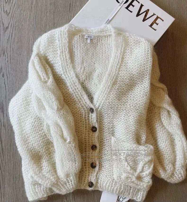 Loewe Loewe White Mohair Knit Cardigan S. Size US S / EU 44-46 / 1 - 1 Thumbnail