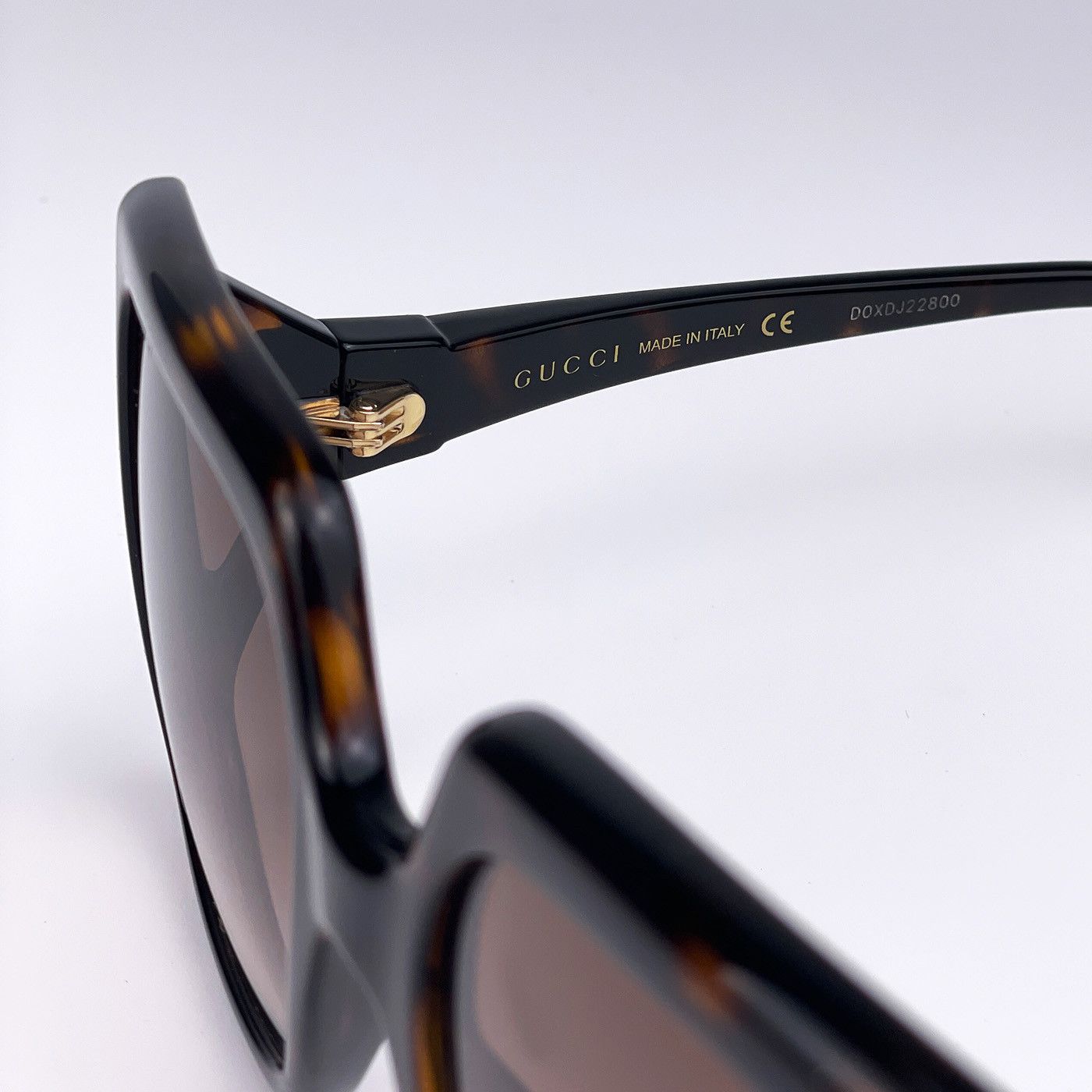 Gucci NEW Gucci Logo GG0876S 002 Rectangle Women Sunglasses Size ONE SIZE - 6 Thumbnail