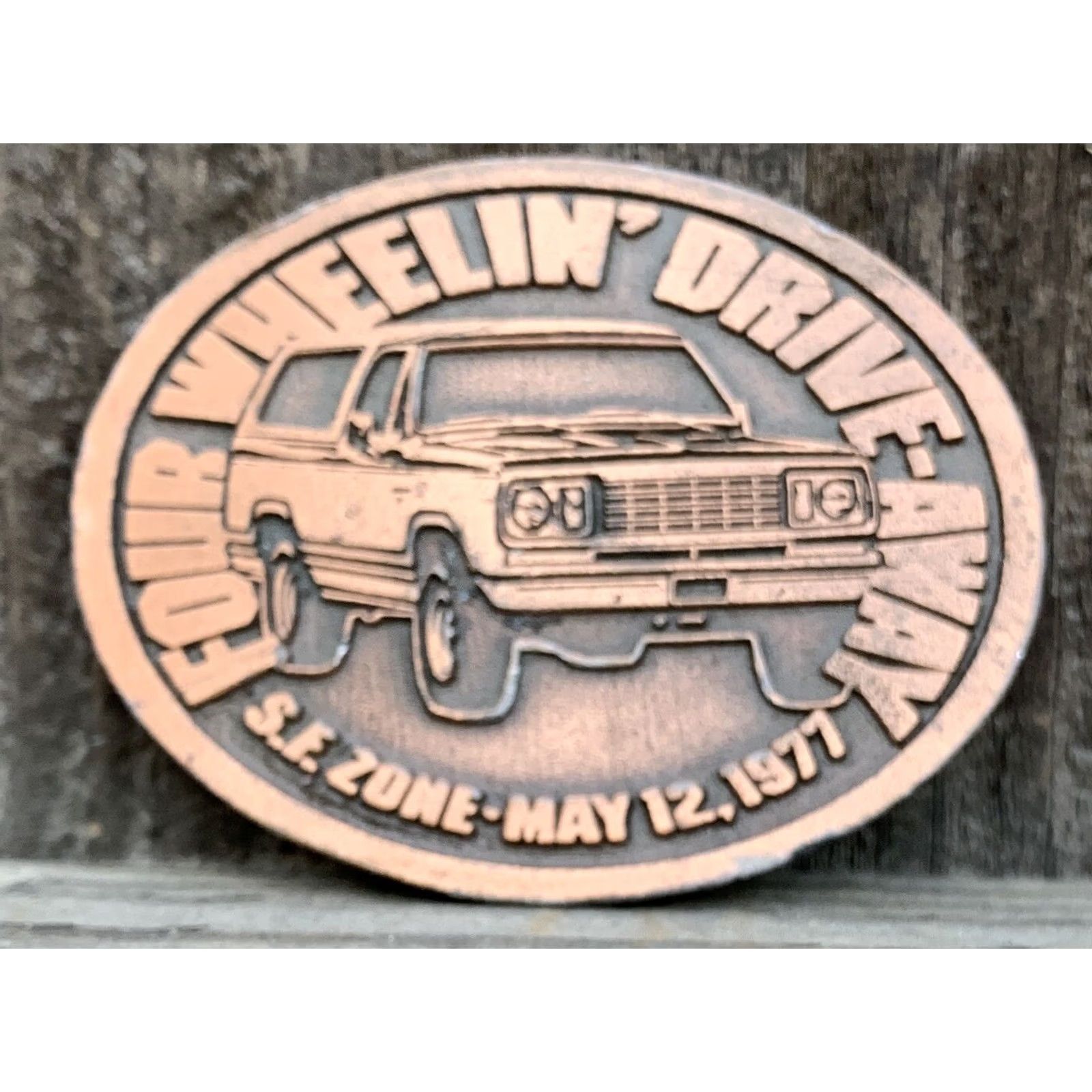 Vintage VINTAGE Hit Line USA Belt Buckle Copper 1970s Four Wheelin Drive Away SF Zone 1977 Men Women Unisex Adult Size ONE SIZE - 7 Thumbnail