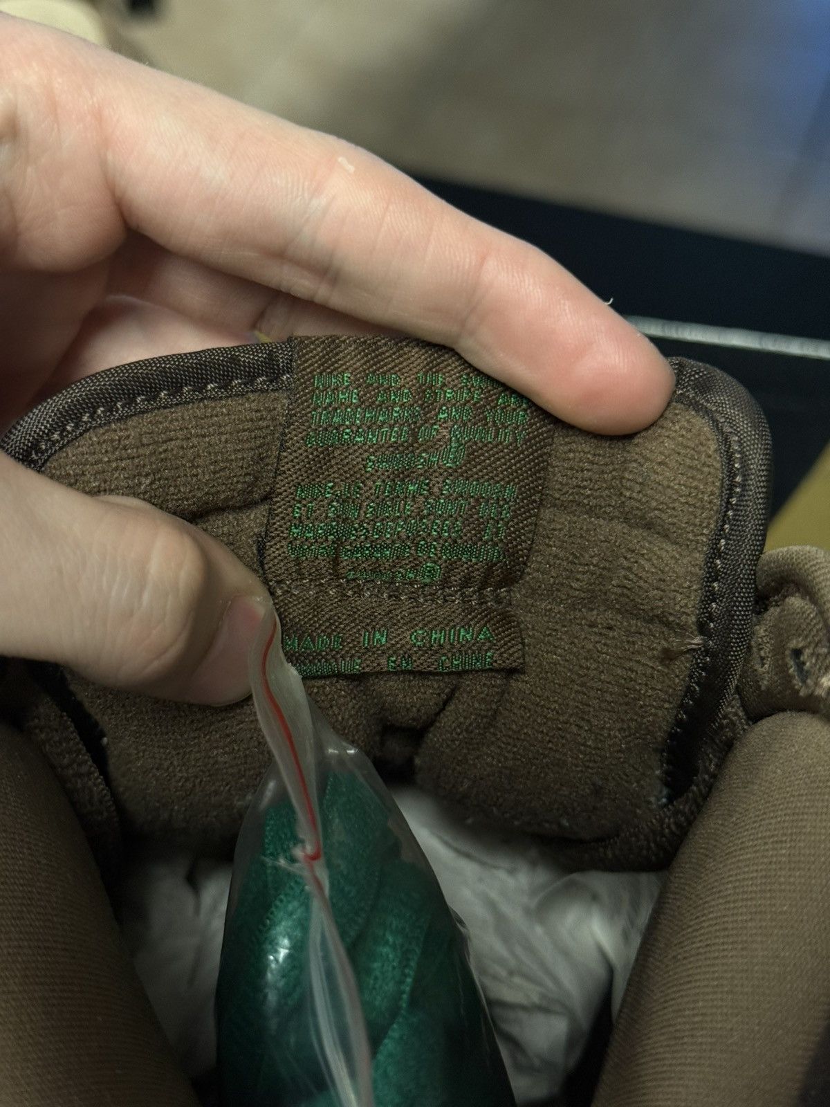 Nike Nike SB Dunk High Premium Tweed Classic Green Wood Deck (11) Size US 11 / EU 44 - 9 Thumbnail