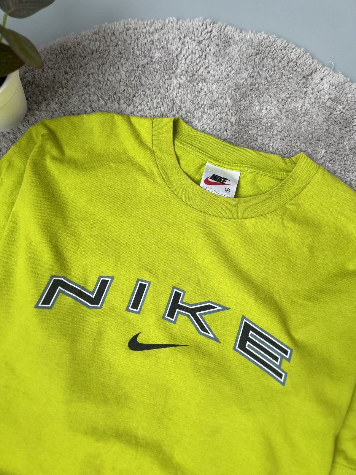 Nike × Vintage Vintage Nike T-shirt Big Centre Logo Size US M / EU 48-50 / 2 - 2 Thumbnail