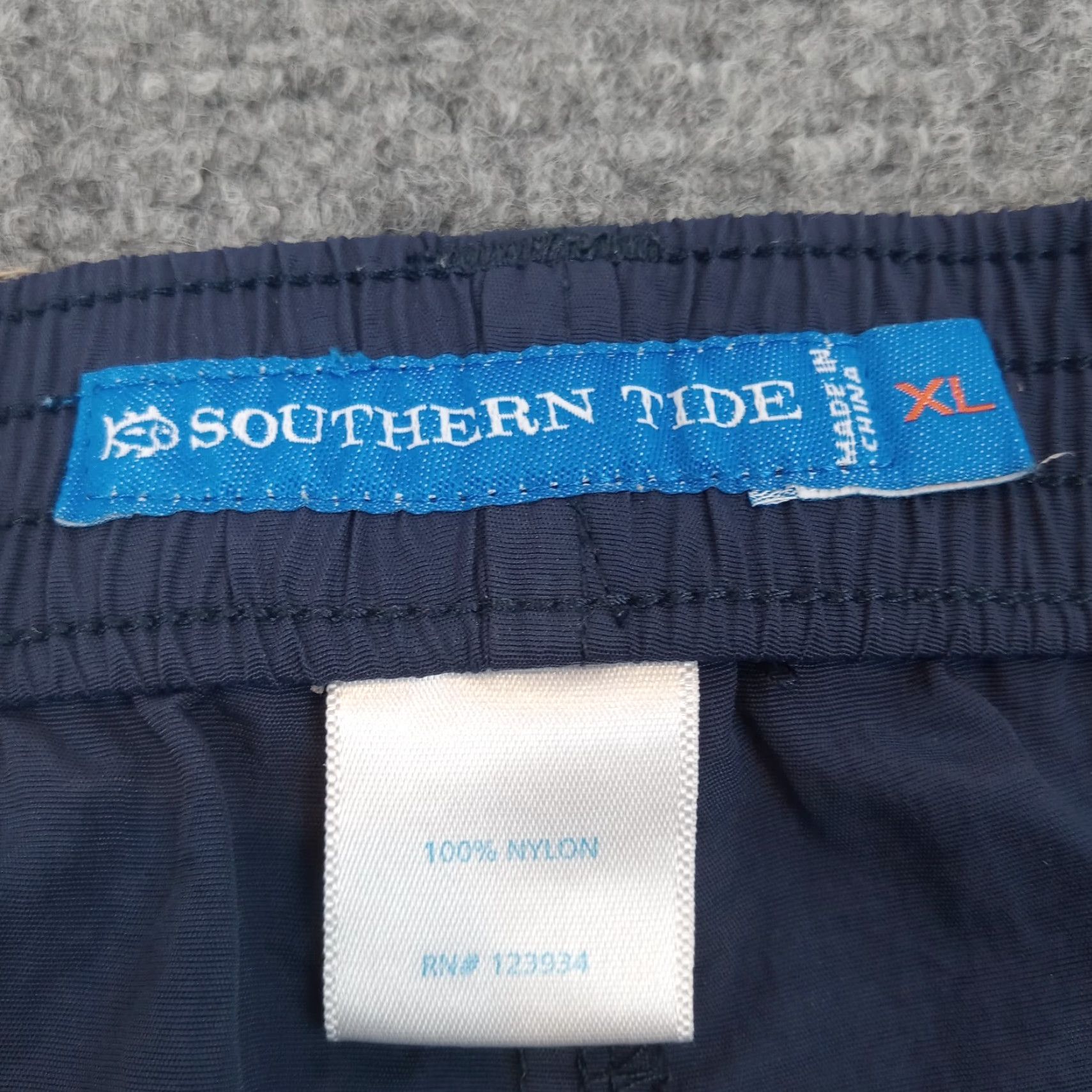 Southern Tide Southern Tide Shorts Mens XL Blue Hybrid Lightweight Outdoors Bermuda Stretch Fishing Size US 36 / EU 52 - 7 Thumbnail
