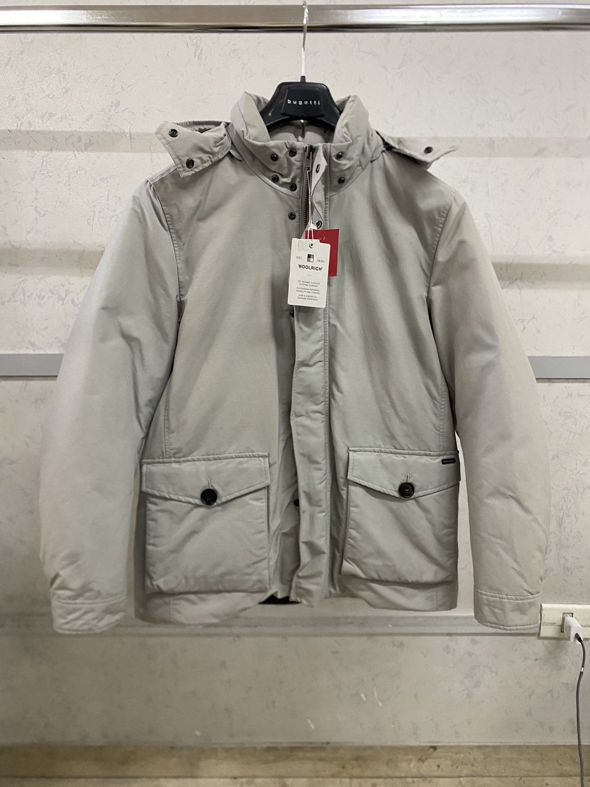 Other Woolrich Gale Parka Jacket, size M, gray, new with tags. Size US M / EU 48-50 / 2 - 1 Thumbnail