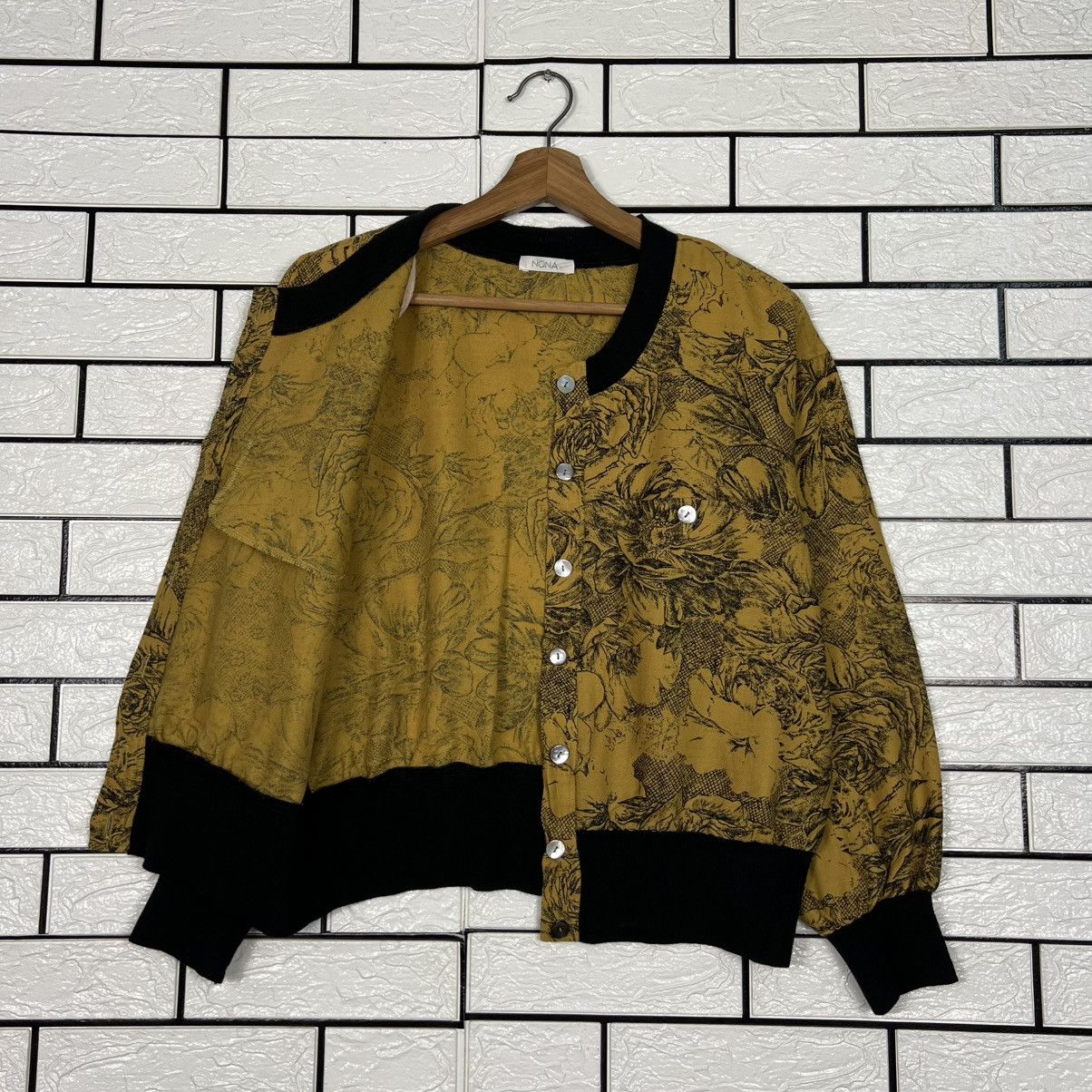Japanese Brand Vintage Art Florals Print Wool Silk Button Jacket #4115-C187 Size M / US 6-8 / IT 42-44 - 8 Thumbnail