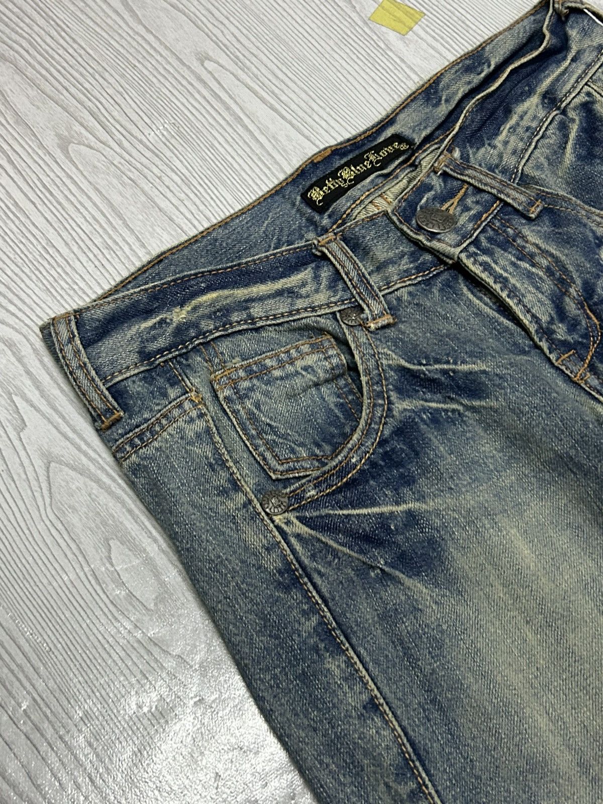 Le Grande Bleu (L.G.B.) Betty Blue Love Denim Fade Washed Patina Heavy Stacked Hem Size US 30 / EU 46 - 9 Thumbnail