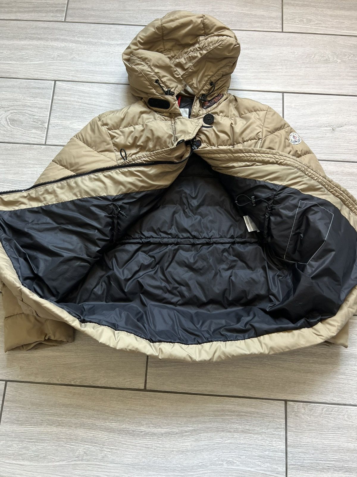 Moncler Moncler Puffer Jacket Beige Womens Size US L / EU 52-54 / 3 - 11 Thumbnail