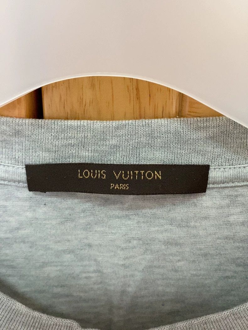 Louis Vuitton Louis Vuitton short sleeves Size US M / EU 48-50 / 2 - 3 Thumbnail