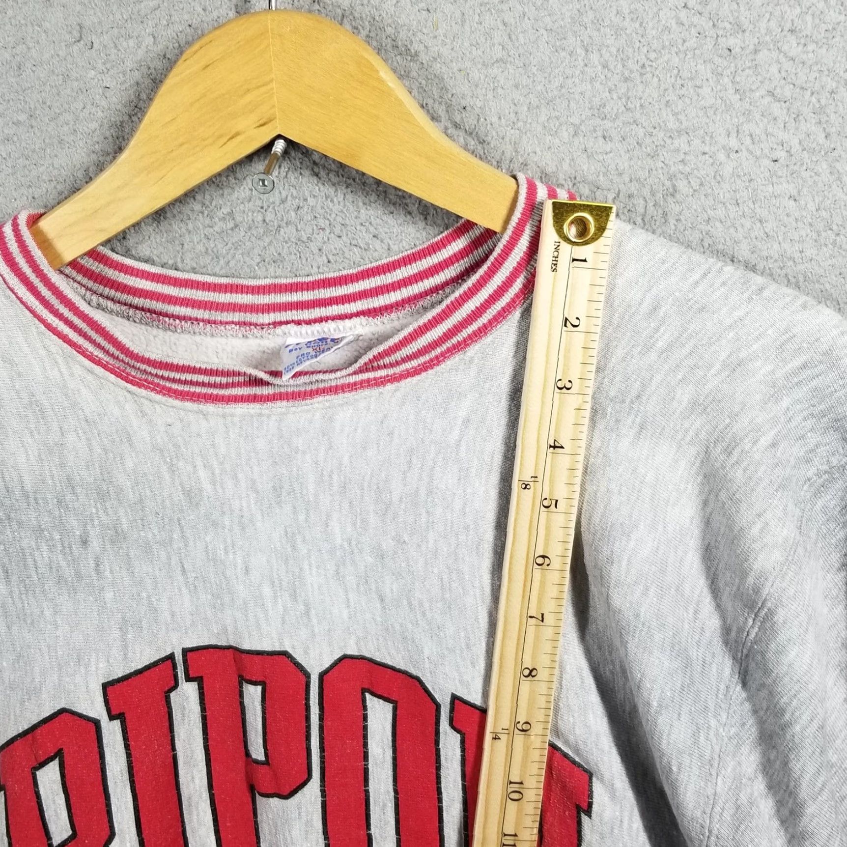 Vintage VINTAGE MVP Ripon College Sweatshirt Mens XL Ringer Crewneck Fleece MVP Made USA 80s Size US XL / EU 56 / 4 - 5 Thumbnail