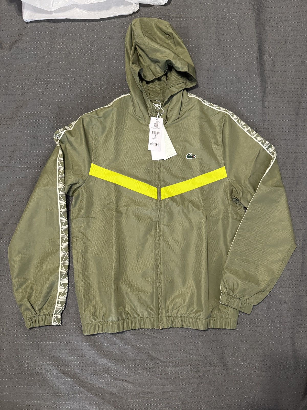 Lacoste Lacoste Sport Size US M / EU 48-50 / 2 - 2 Thumbnail