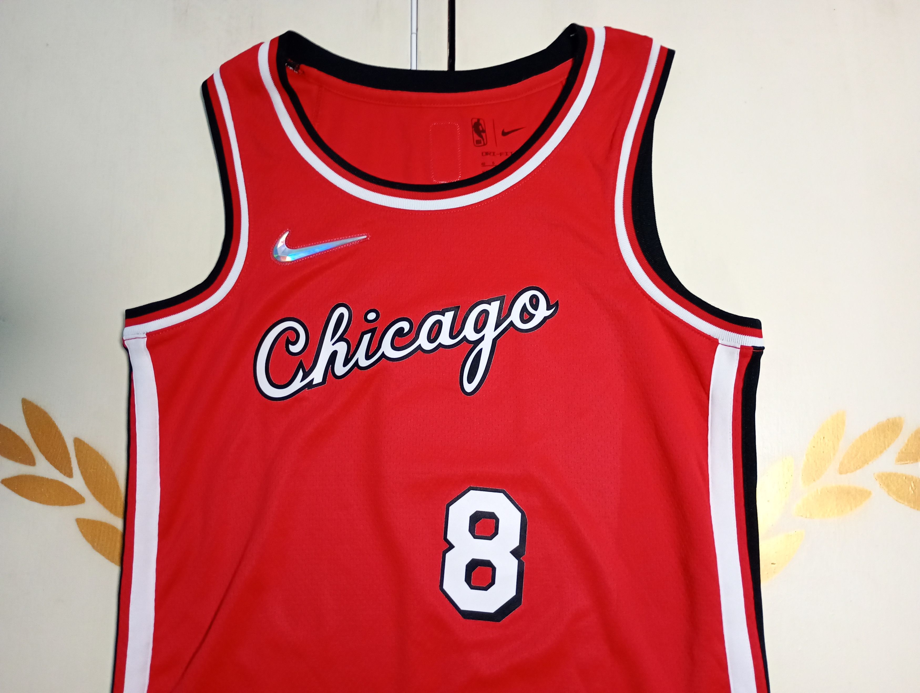 NBA × Nike Nike Chicago Bulls Jersey 8 Zach Lavine 2021-2022 Size US S / EU 44-46 / 1 - 5 Thumbnail