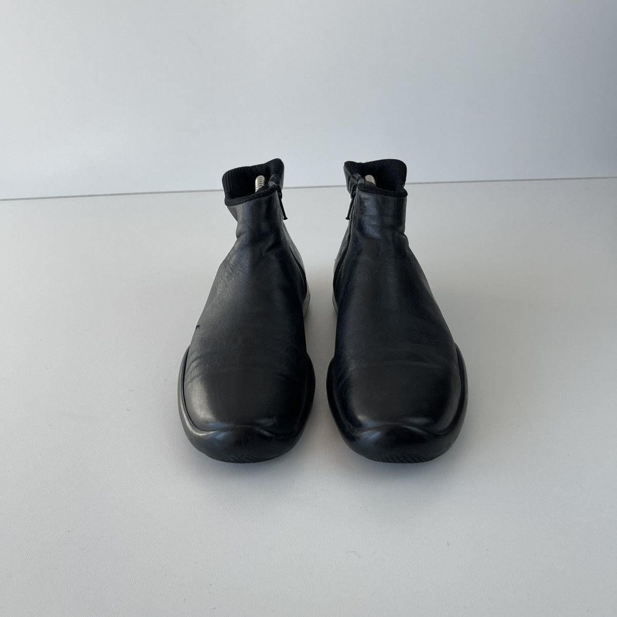 Prada Prada Sport 1999 Red Tab Side Zip Leather Vintage Boots Blac Size US 7.5 / IT 37.5 - 3 Thumbnail