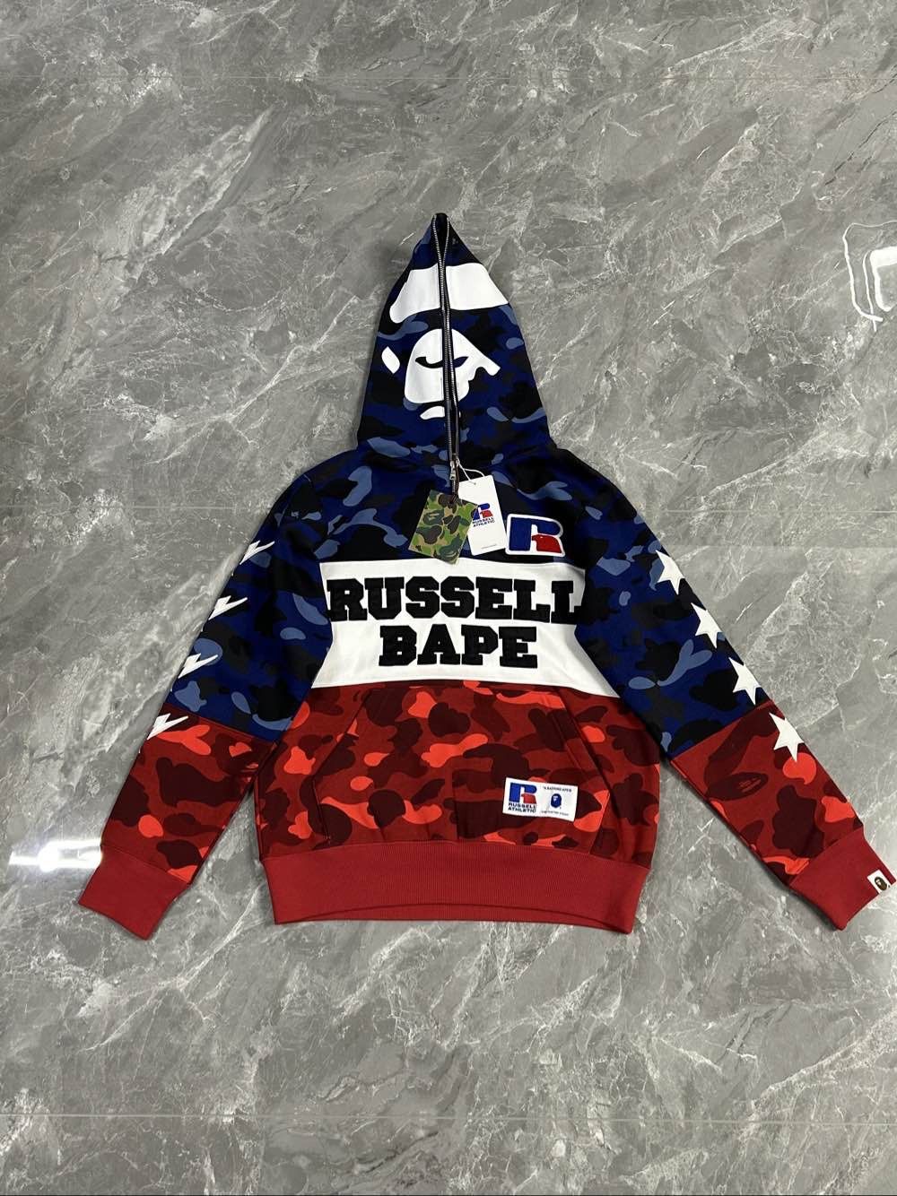 Bape A Bathing Ape x Russell Camo Logo Hoodie Size M Size US M / EU 48-50 / 2 - 1 Thumbnail