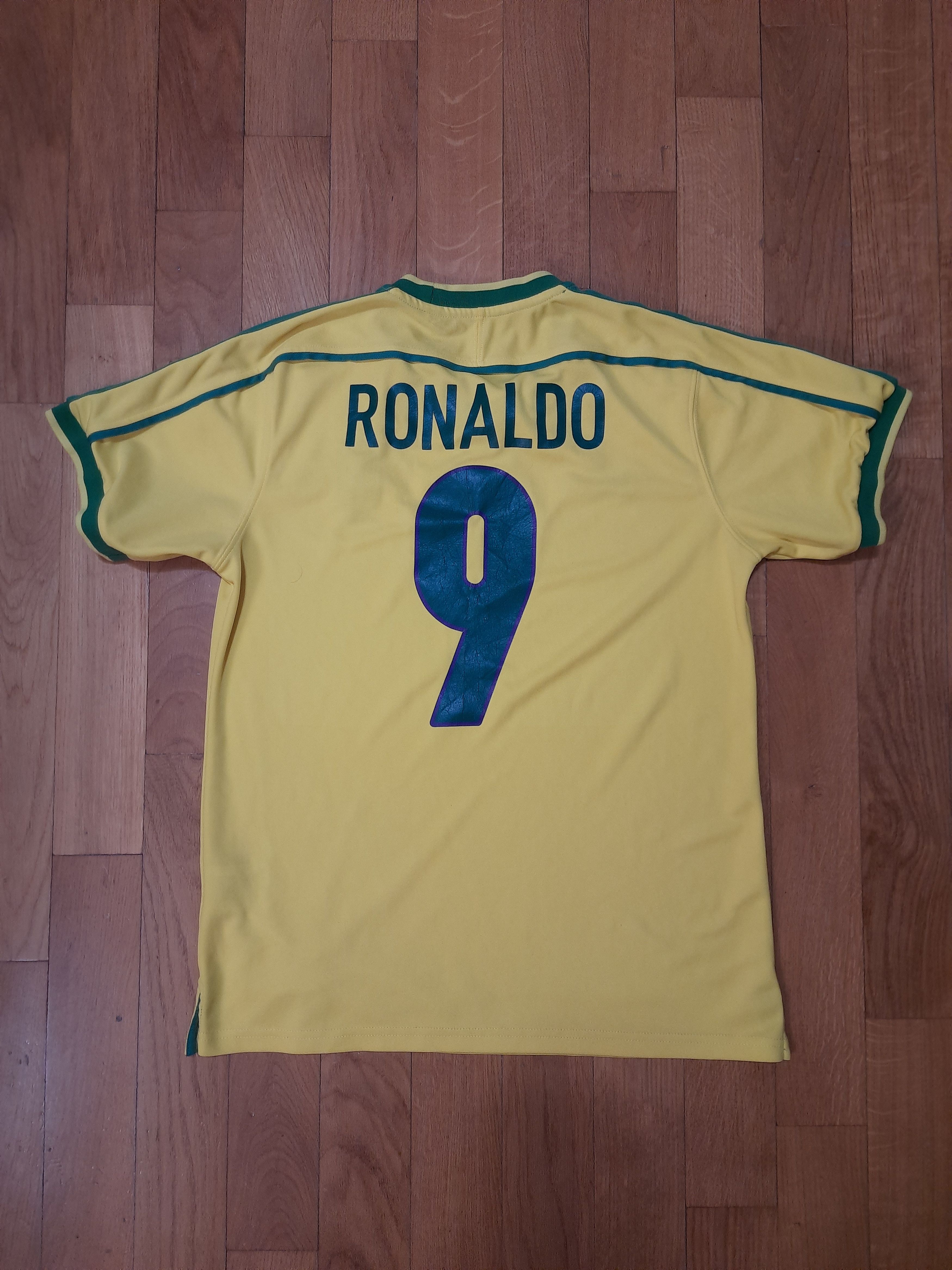Other Ronaldo Retro Brazil Football Soccer Jersey nike Size US M / EU 48-50 / 2 - 1 Thumbnail
